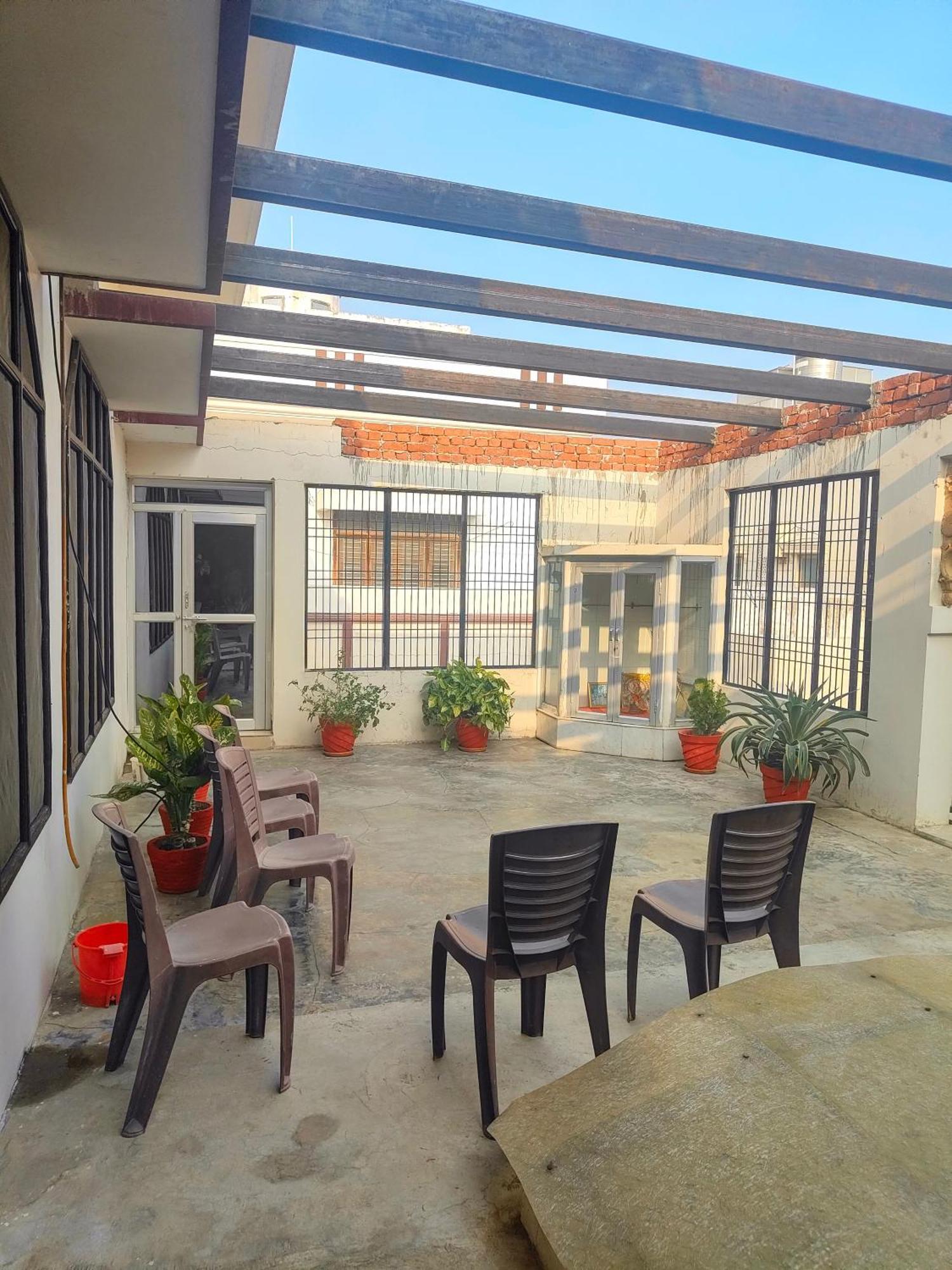 Shantiniketan 2 Bhk In