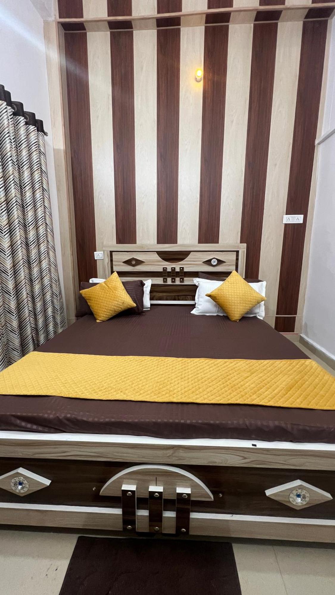 Hanumat Retreat Ayodhya