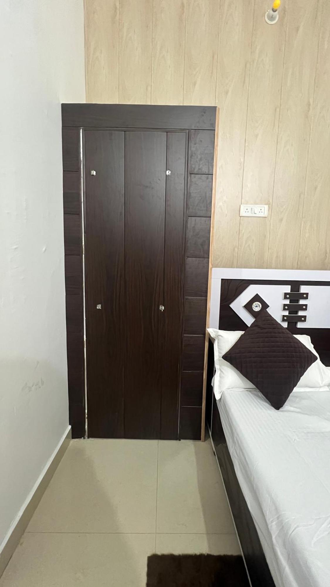 Hanumat Retreat Homestay Ayodhya