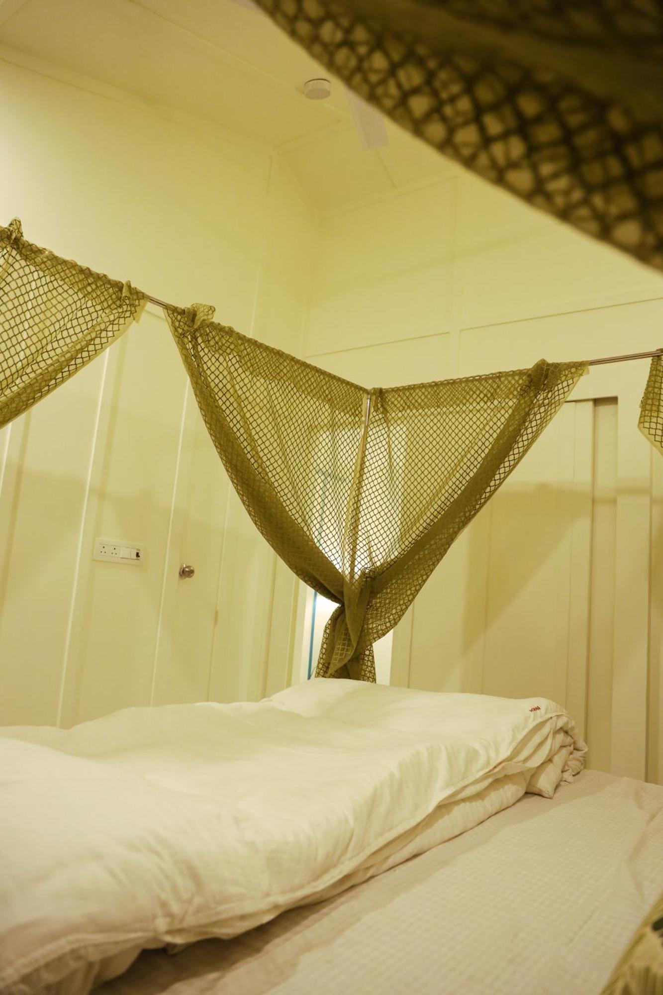 Ashoka Premium 1 And 2bhks Near Ram Mandir Apartment
