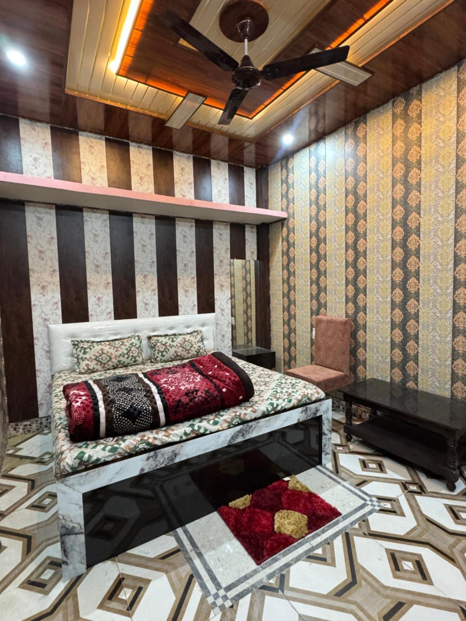 Ram Lalla Guest house