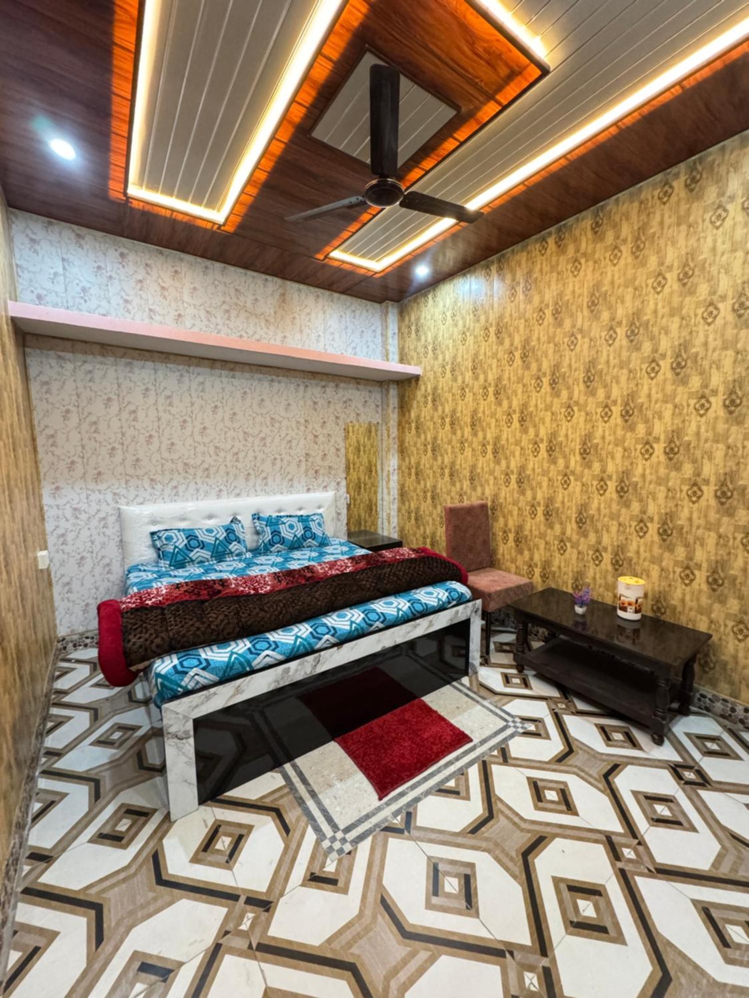 Guest house Ram Lalla