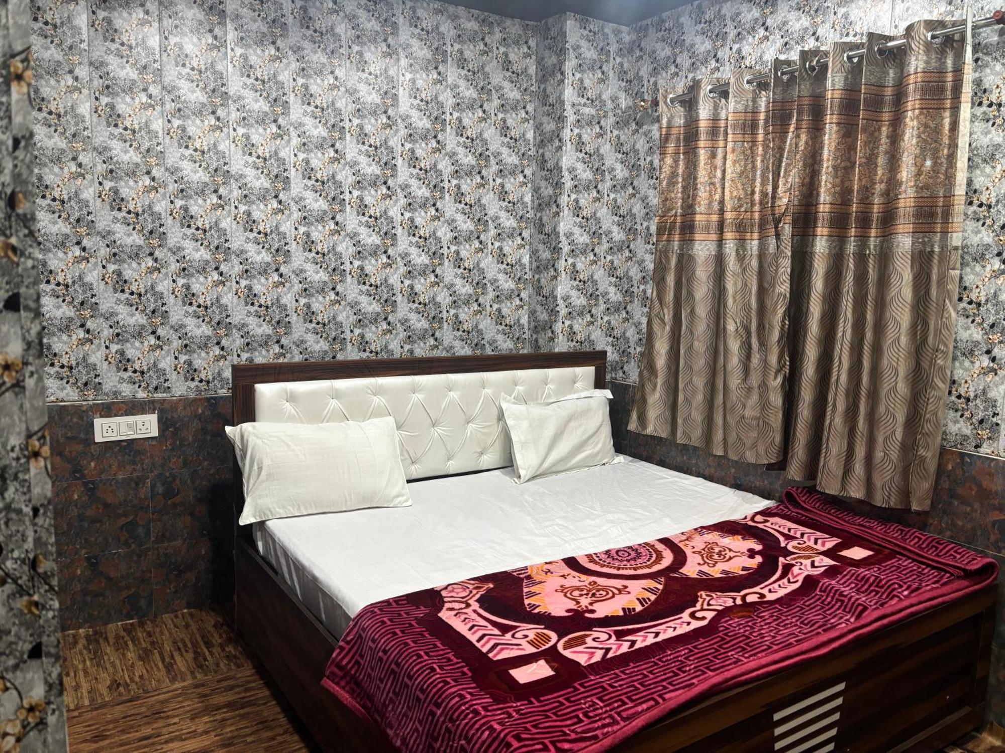 Mithila Guest *