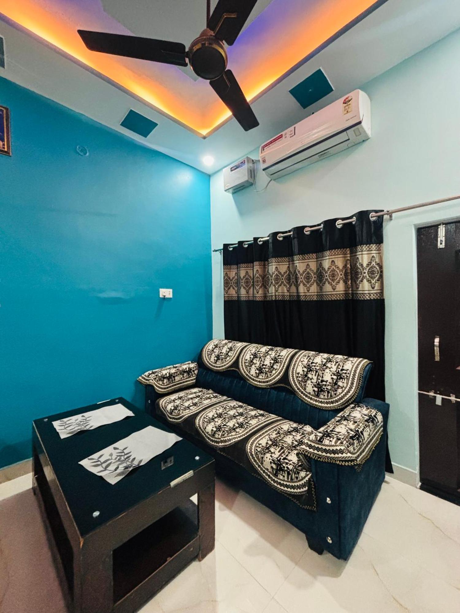 Shree Swaminarayan Homestay