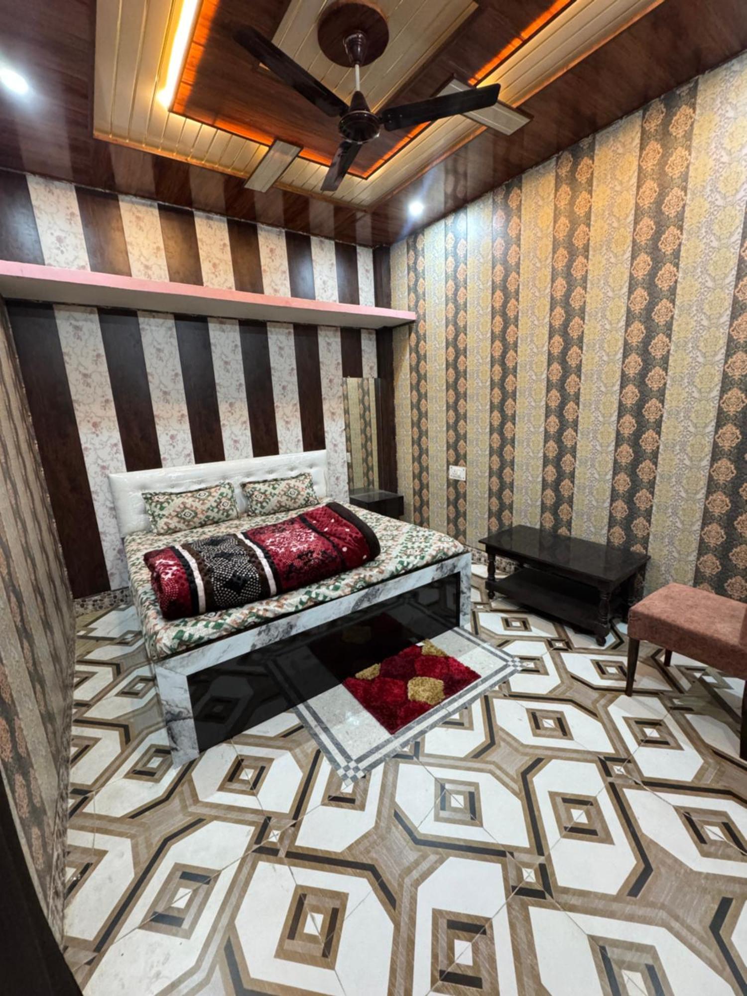 Hotel Ram Lalla