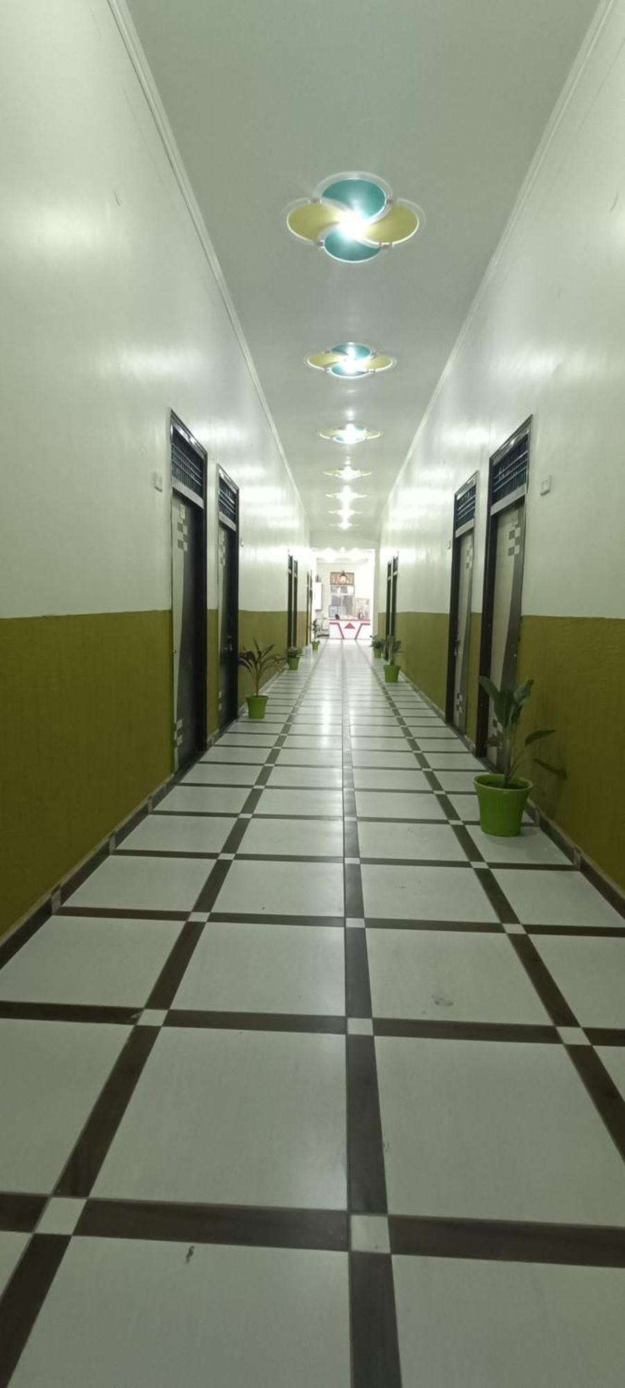 Siya - Ram Janmabhoomi Hotel