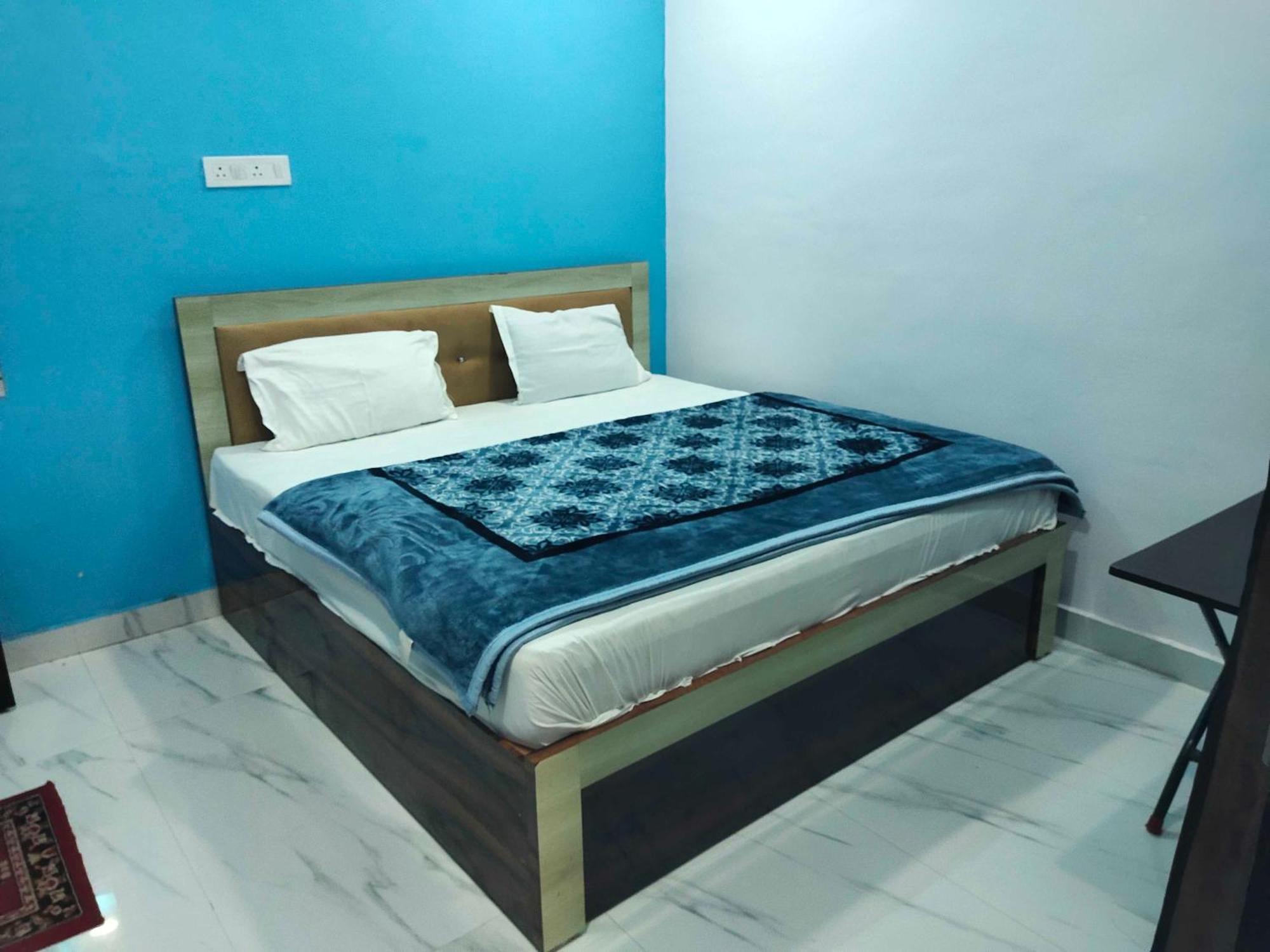 Hotel O Divyansh Paying