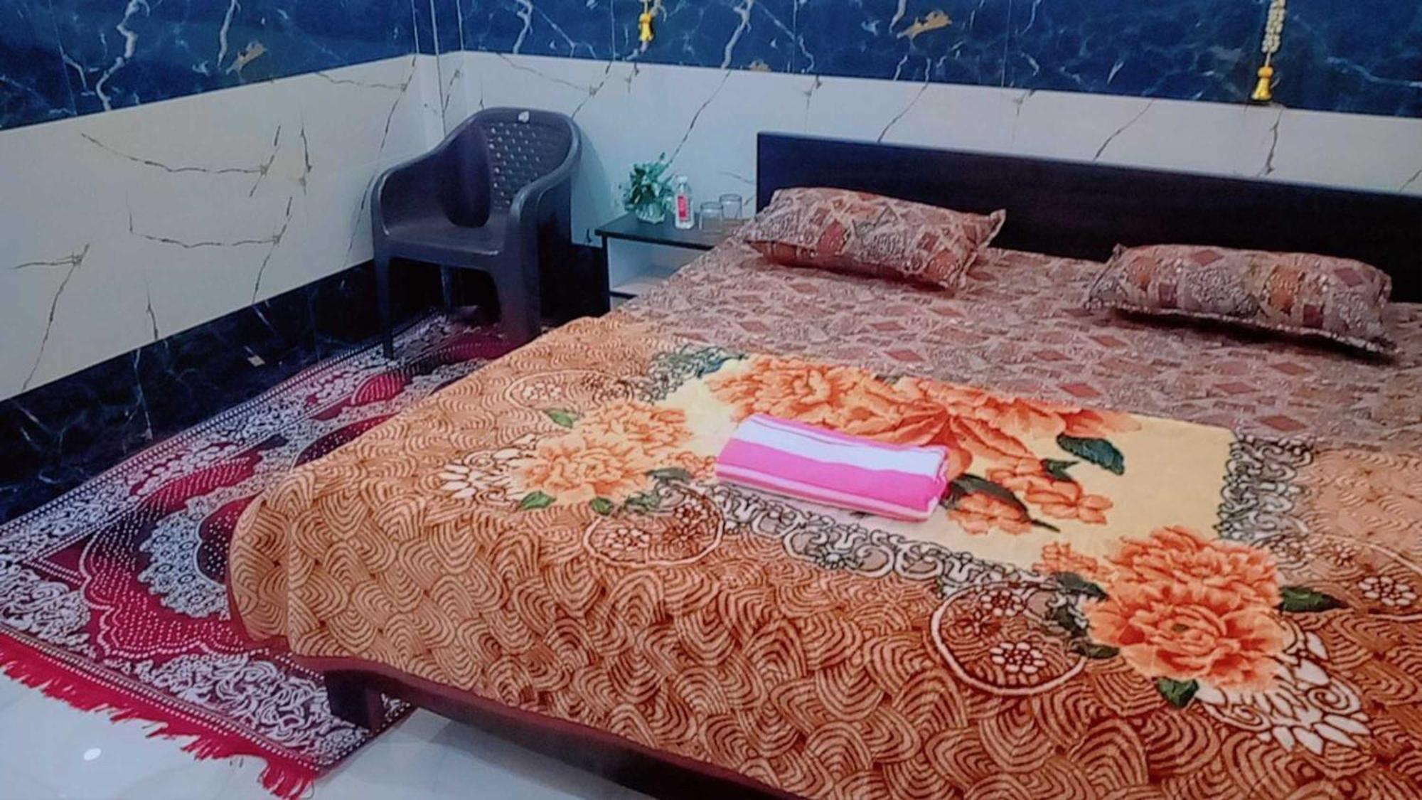 Of Lord Rama 10 Min Walking Distance From Ram Mandir