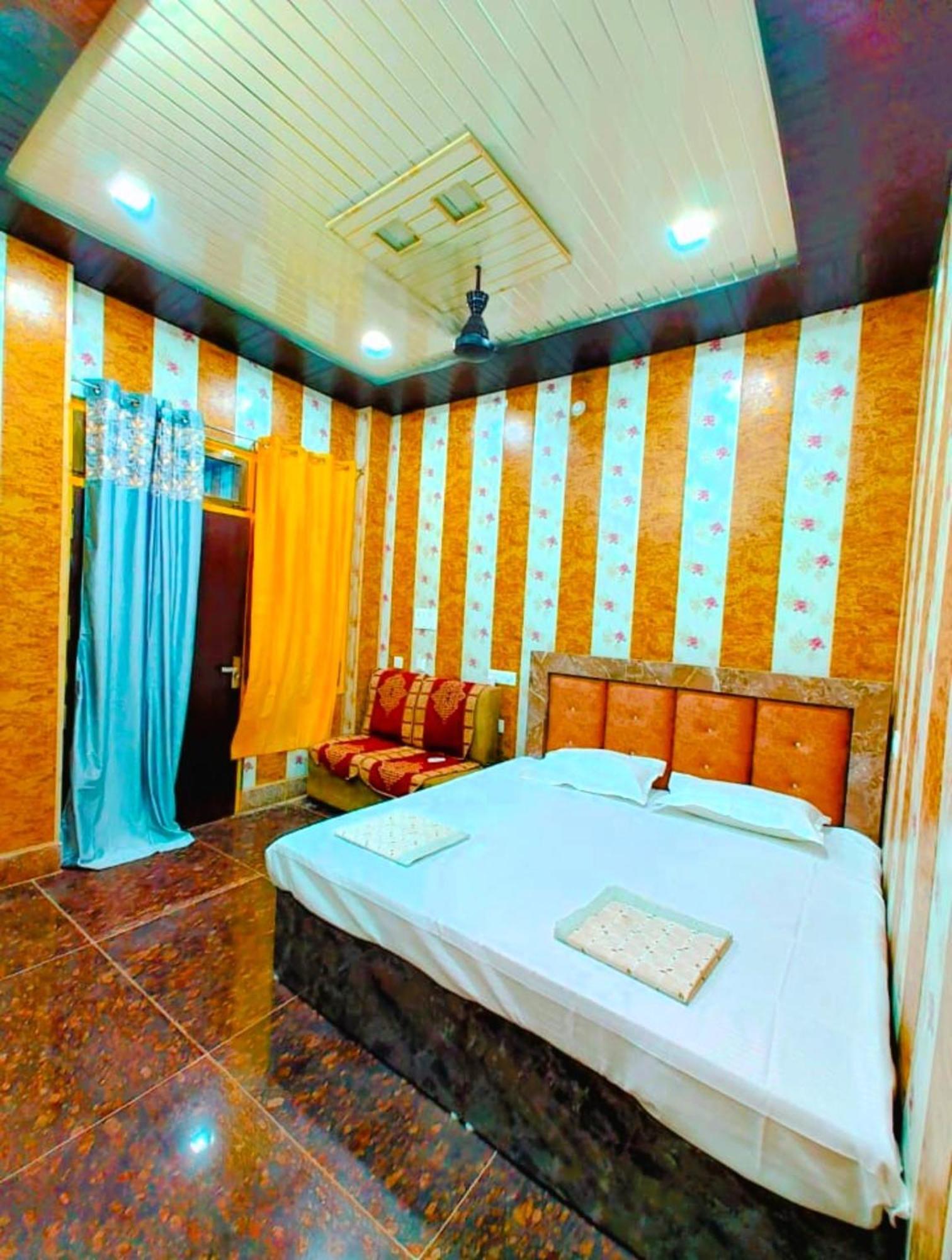 The Namo Ji Near Temple - Excellent Customer Service Homestay