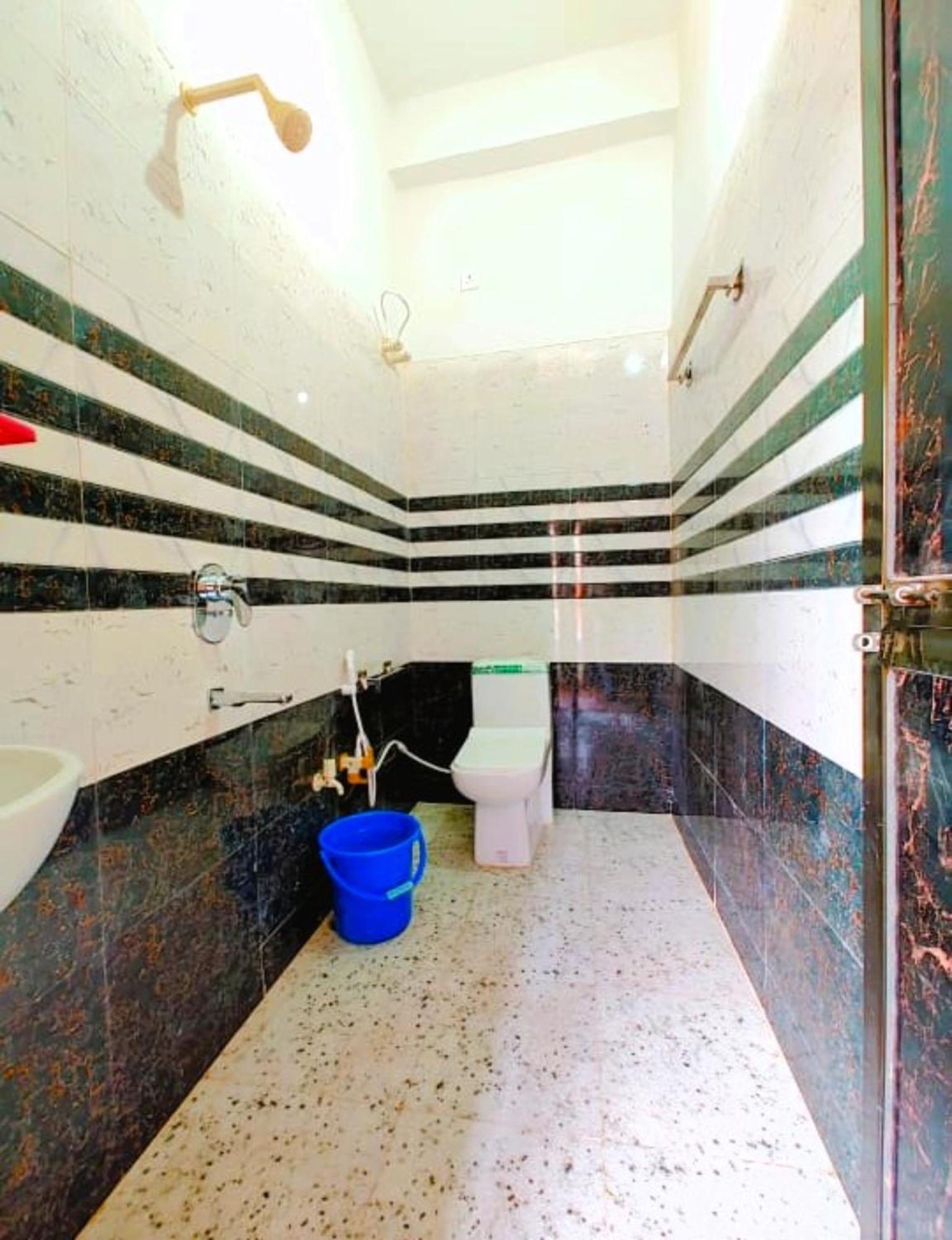 Homestay The Namo Ji Near Temple - Excellent Customer Service