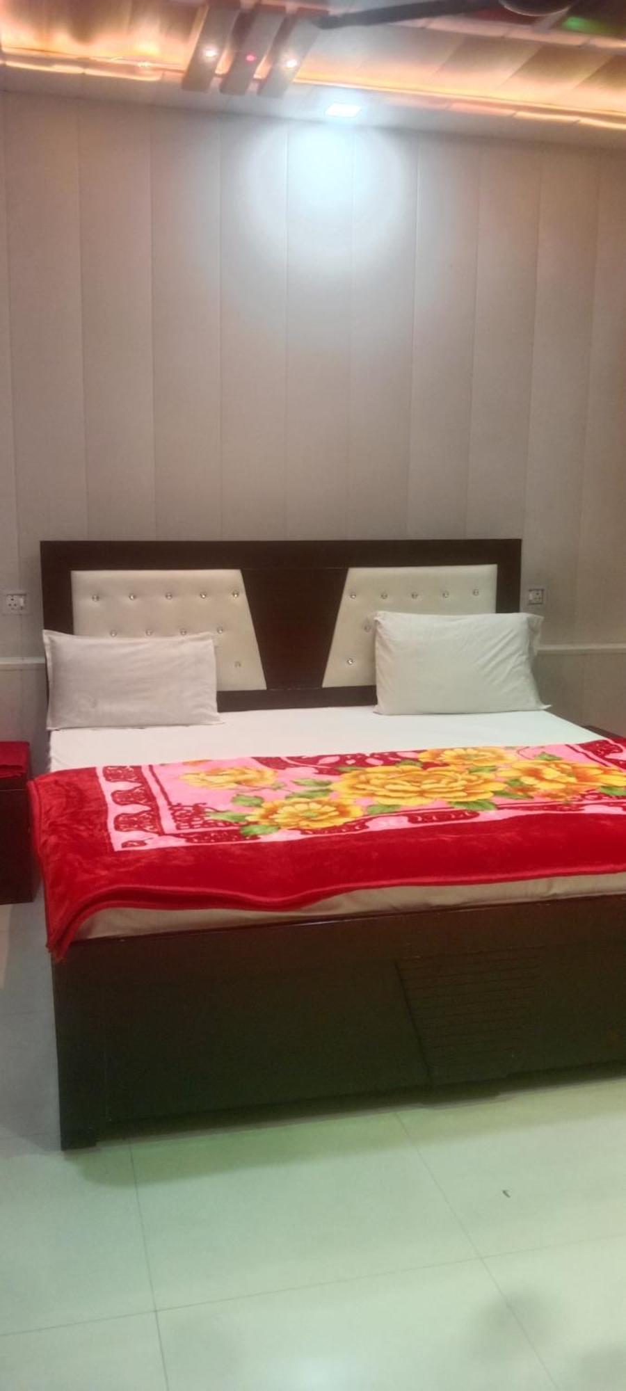 Guest house Raj Rajeswari Dharmshala *