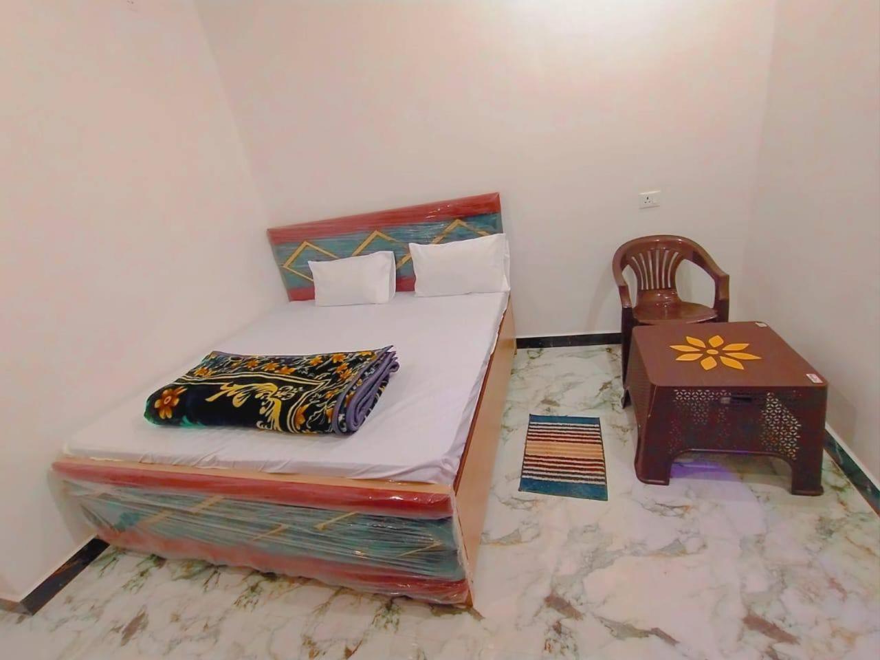 Sri Sitaram Hanuman Ji 5* Ayodhya