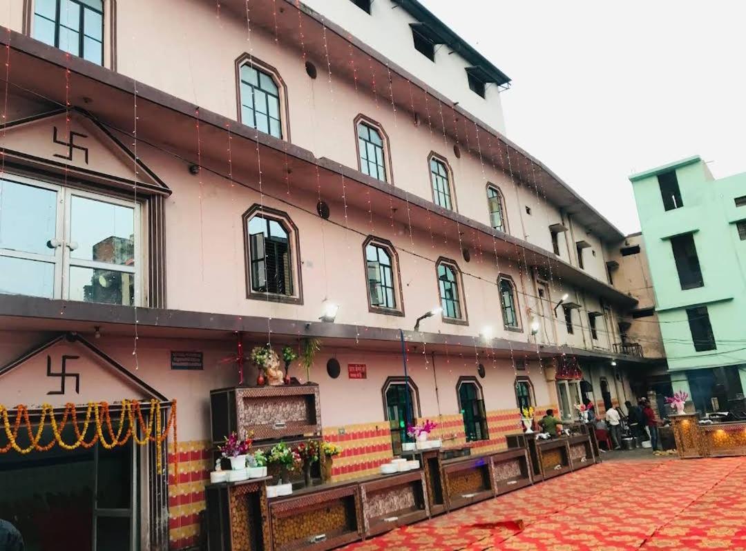 Hotel Shubham Ayodhya