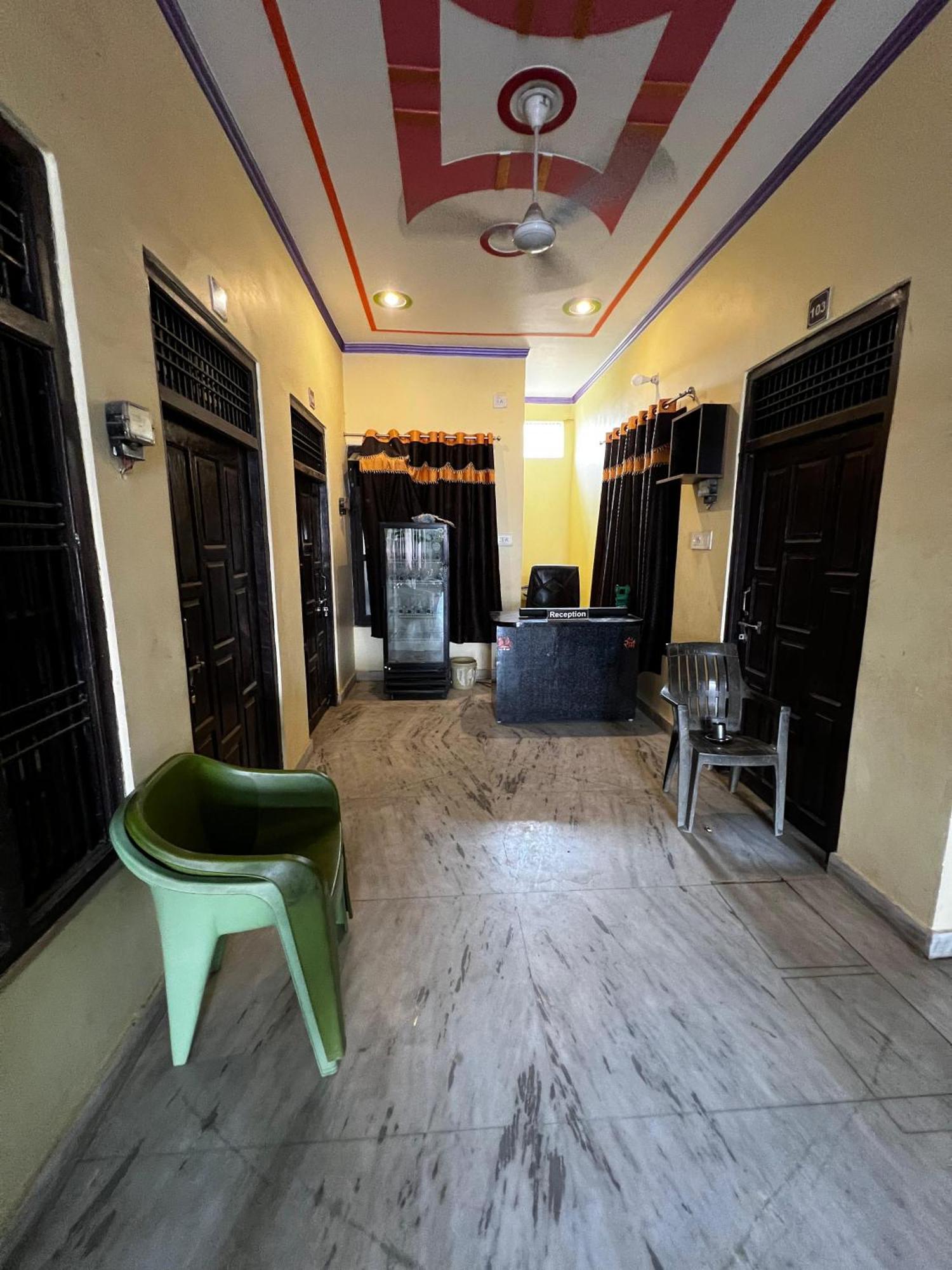 Apartment Vijay Raghav