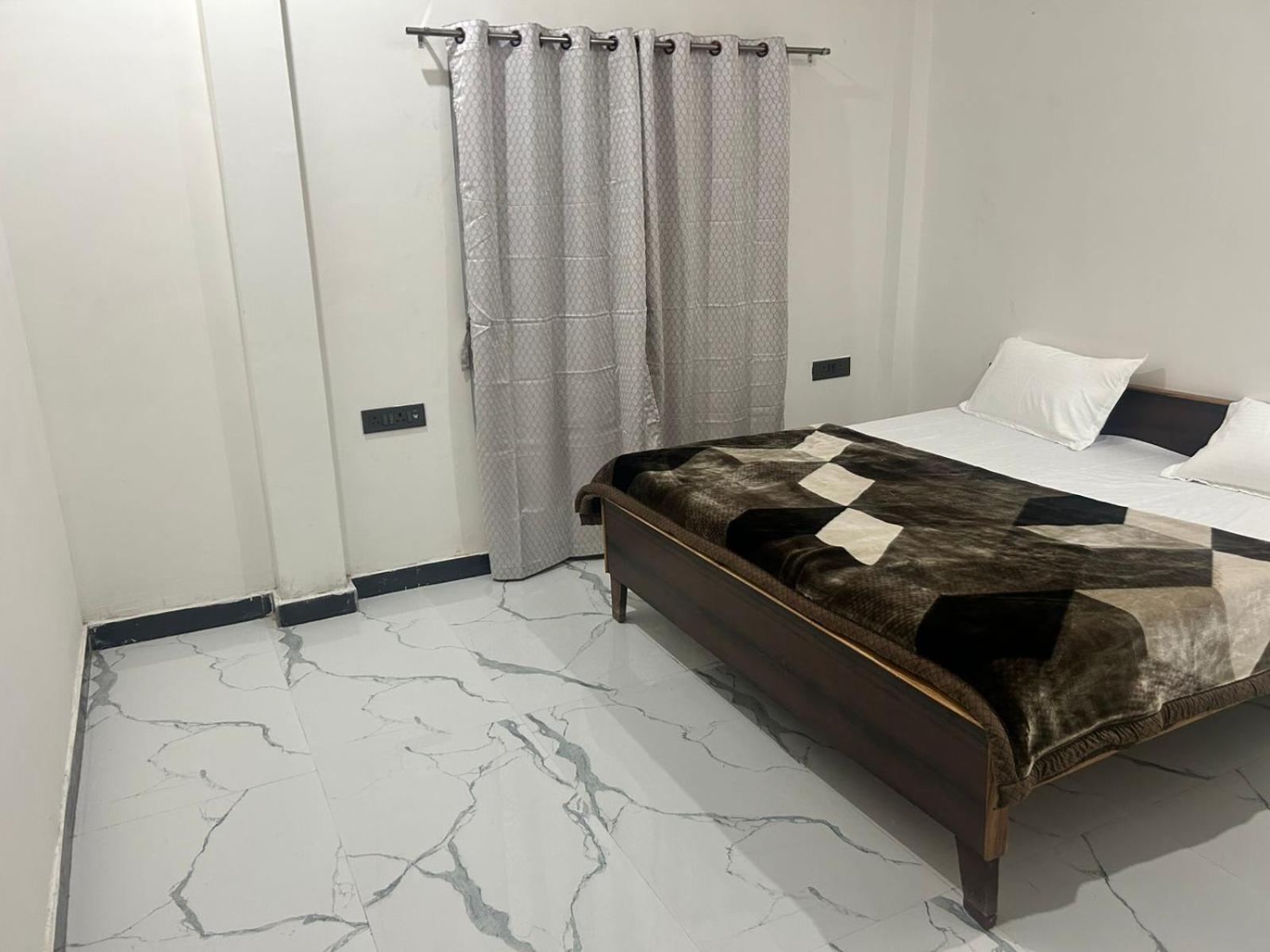 Guest house Hey Ram