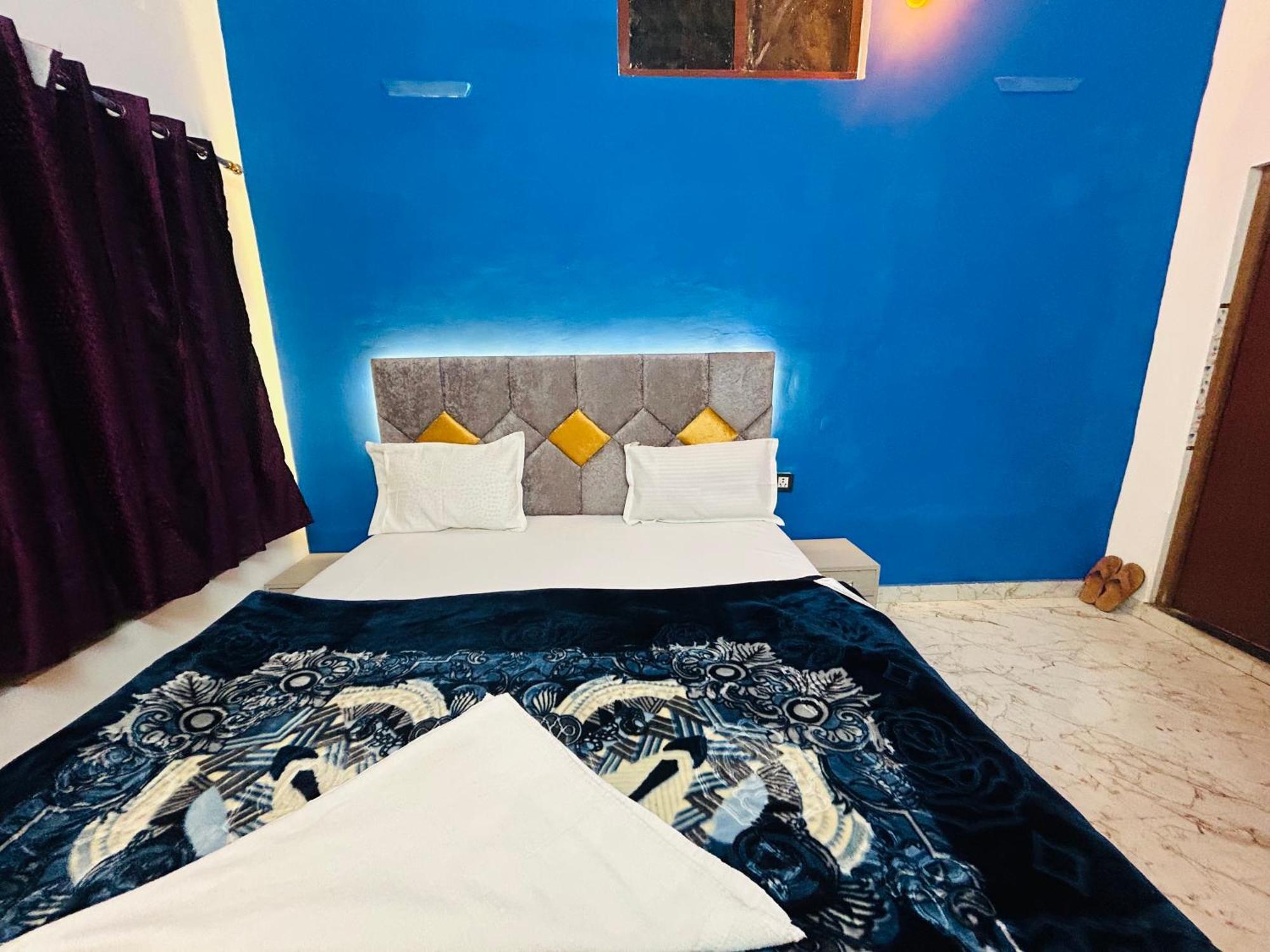 Guest house Divya Darshan Guest House, 100m From Shri Ram Janam Bhoomi Dham Ayodhya