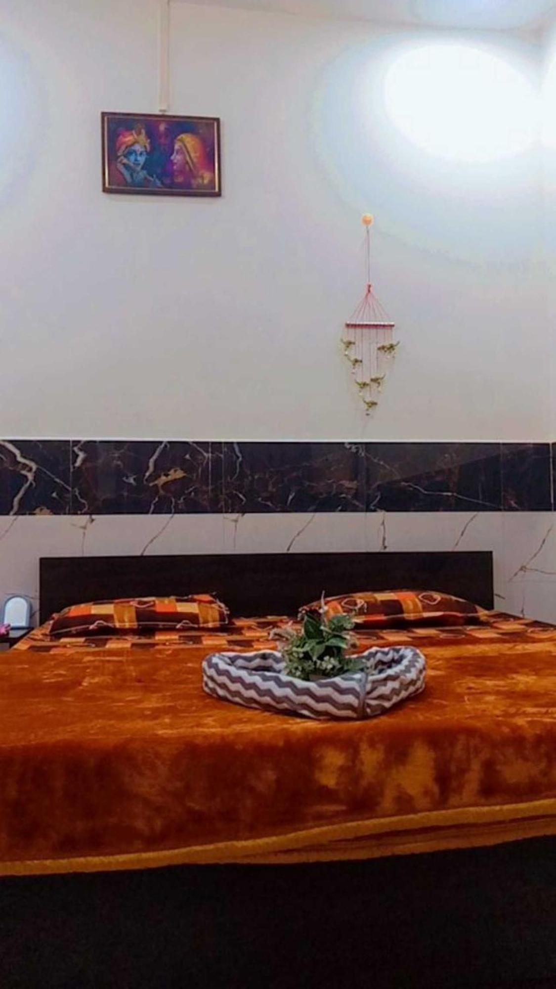 Homestay Of Lord Rama 10 Min Walking Distance From Ram Mandir *