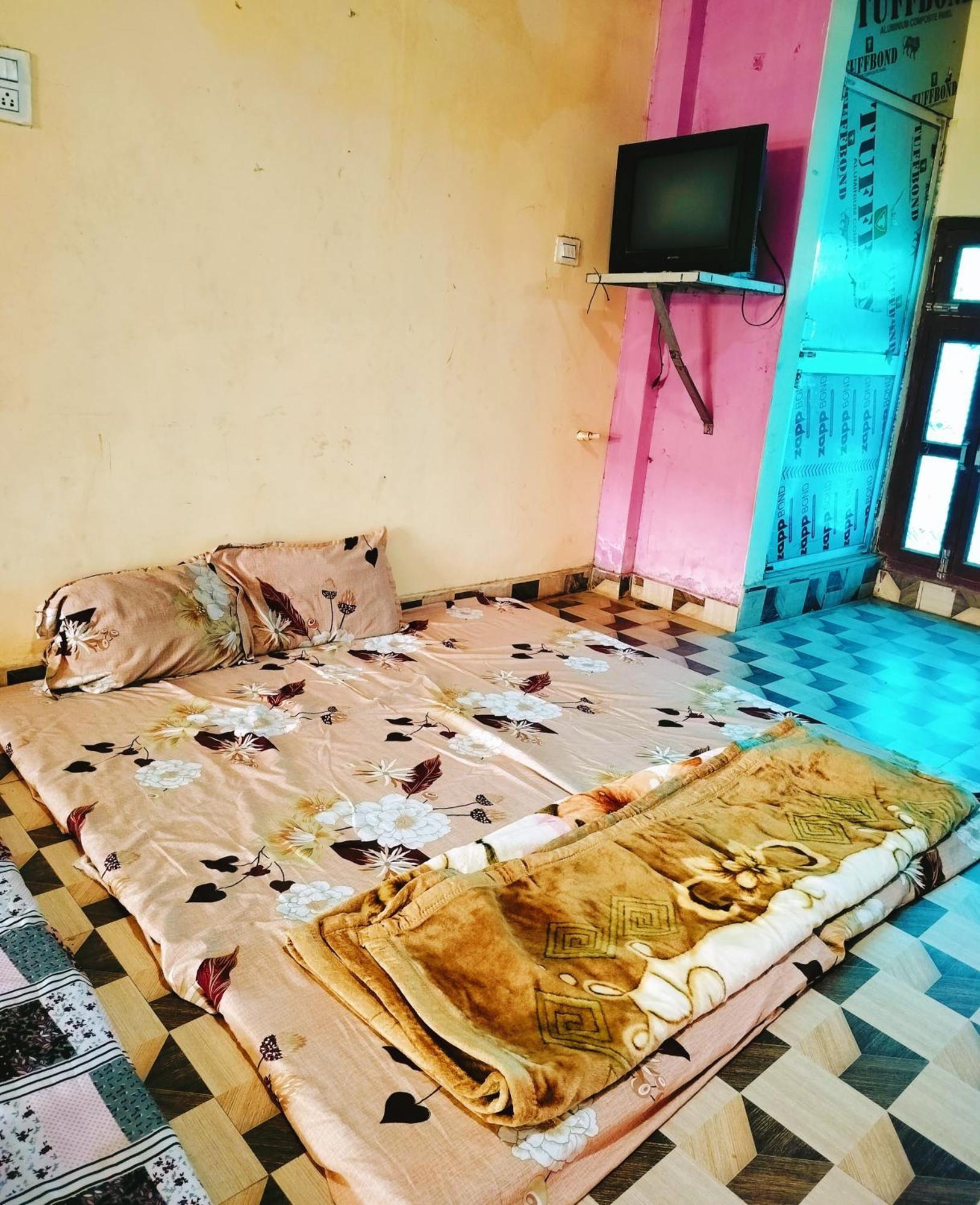 Badanpur Sewa Ashram *
