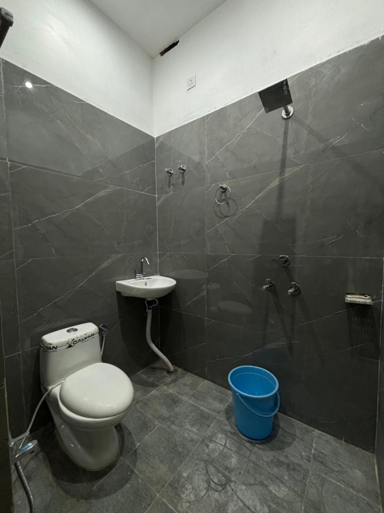 Hotel Vedas - A Group Of Comfort Ayodhya