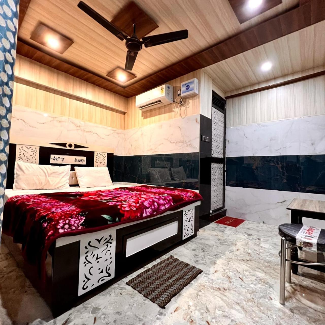 Raghunandan Inn, Near Shree Ram Janambhumi Ayodhya