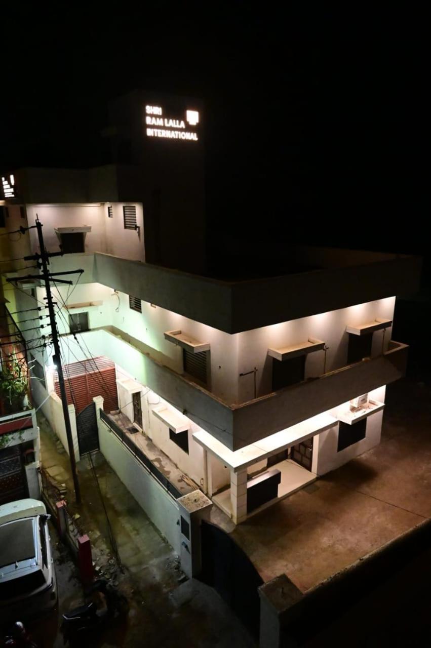 Shri Ram Lalla International Guest house