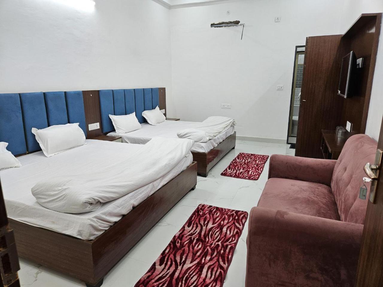 Guest house Kharari