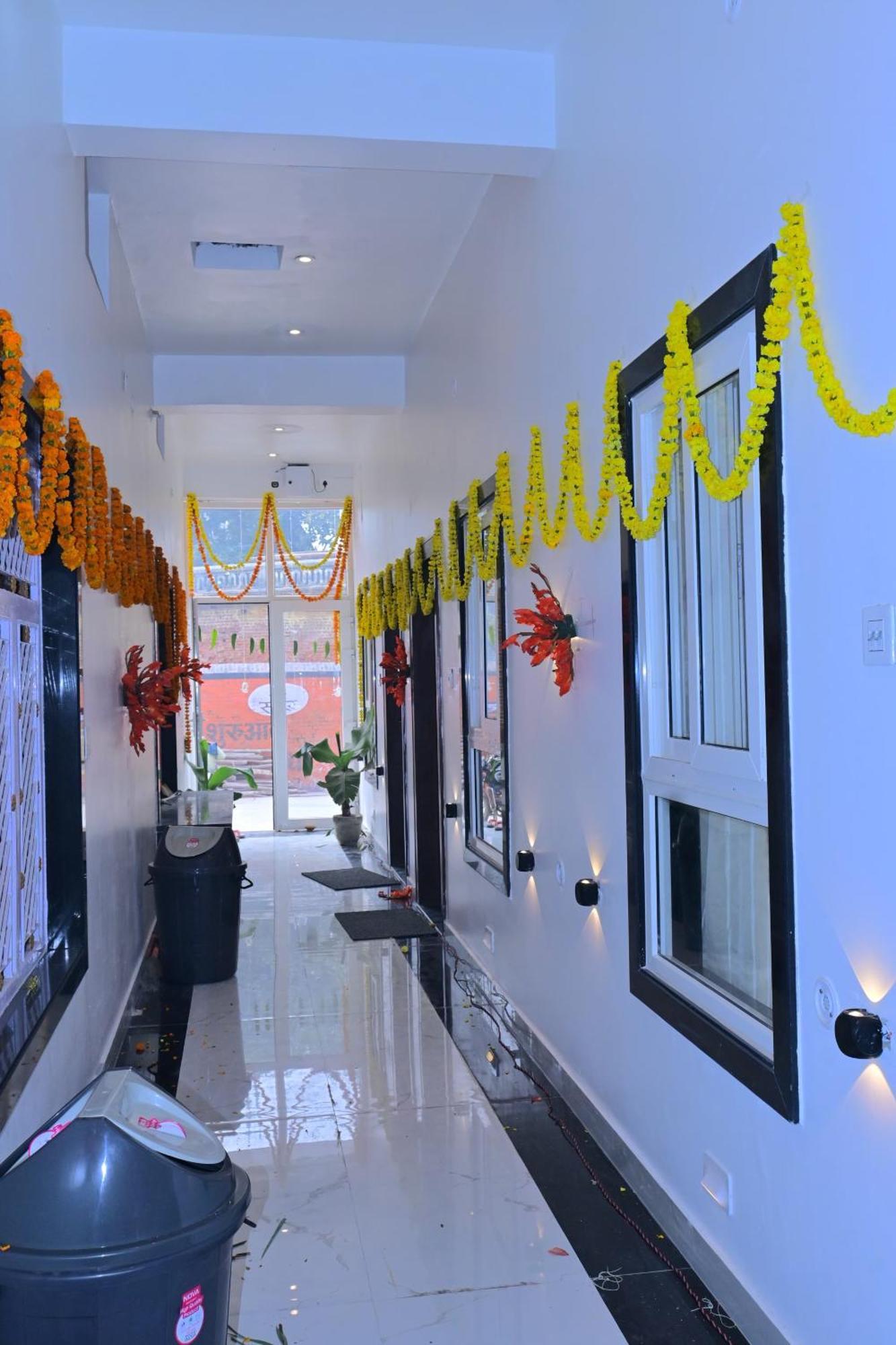 Guest house Kharari