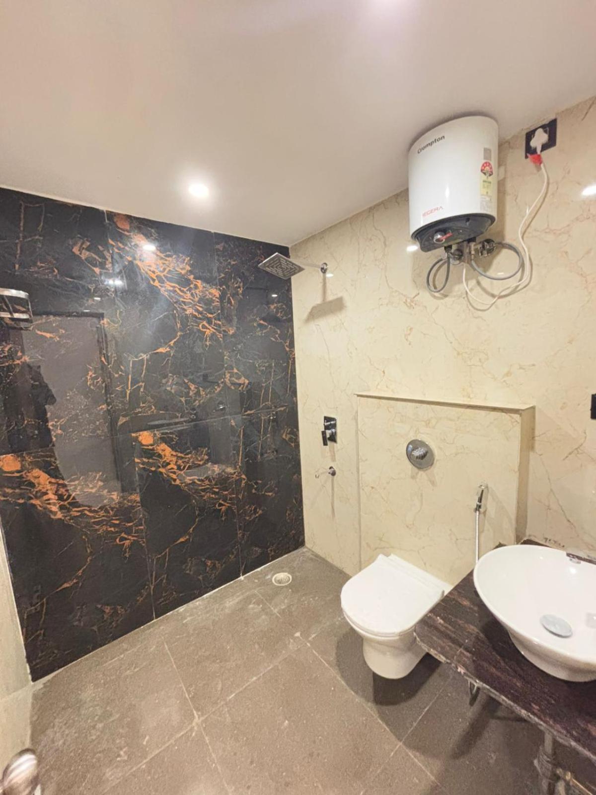 Omkar Palace Hotel 3*