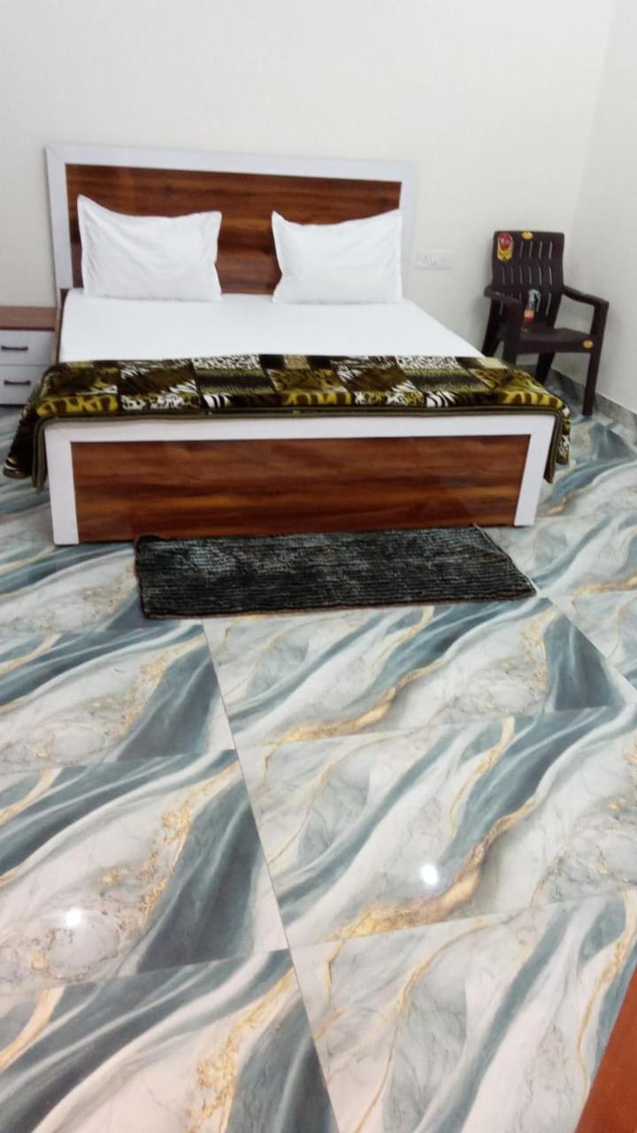 Shri Raghav Palace I In Hotel
