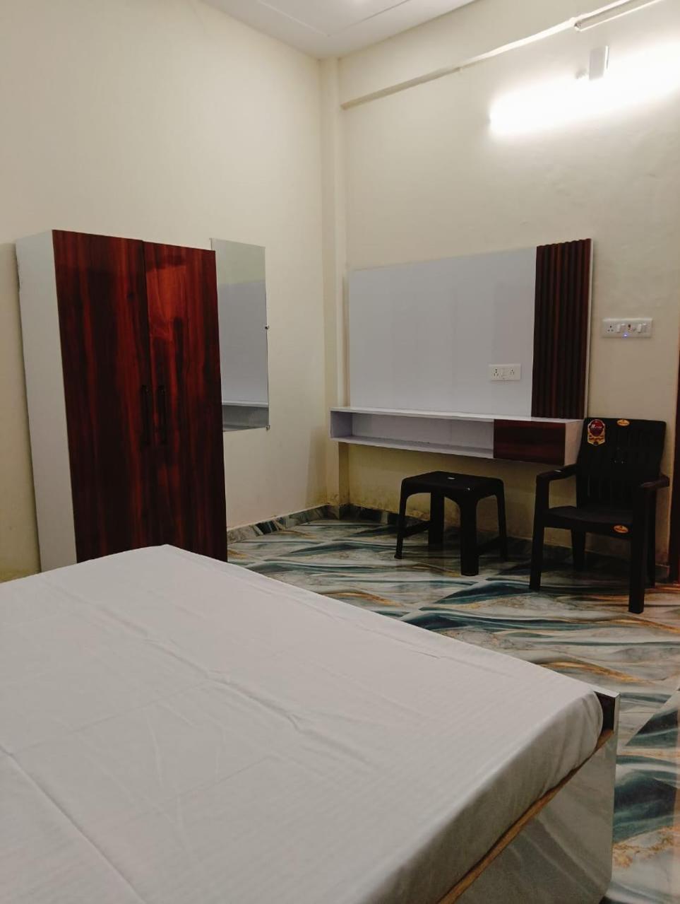 Shri Raghav Palace I In Hotel Ayodhya
