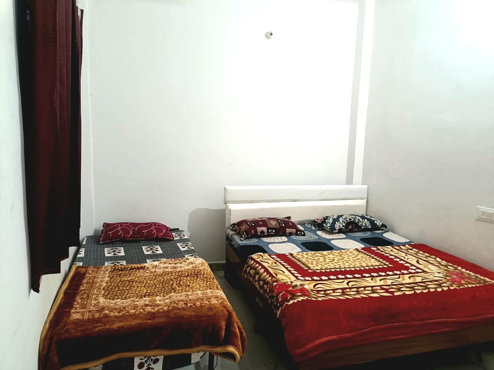 Hotel The Rama 2*