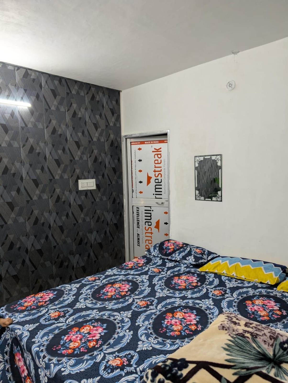 New Sachan Homestay *