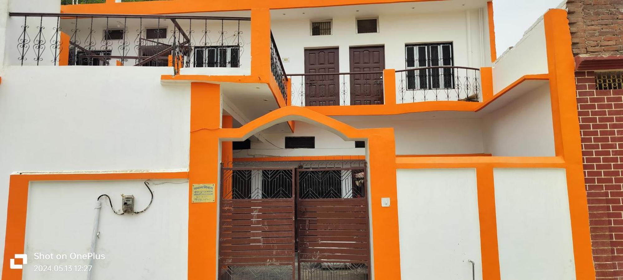 New Sachan Homestay *