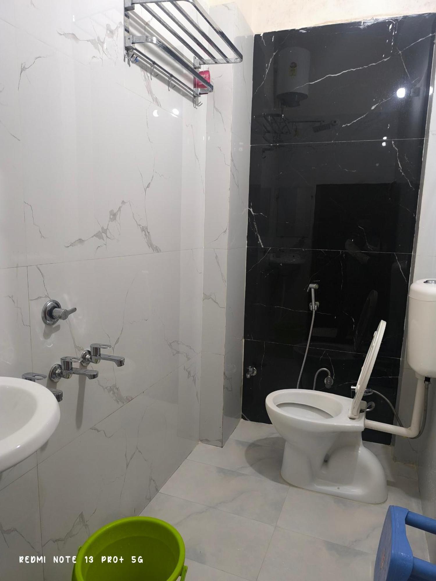 Guest house Asha Palace *