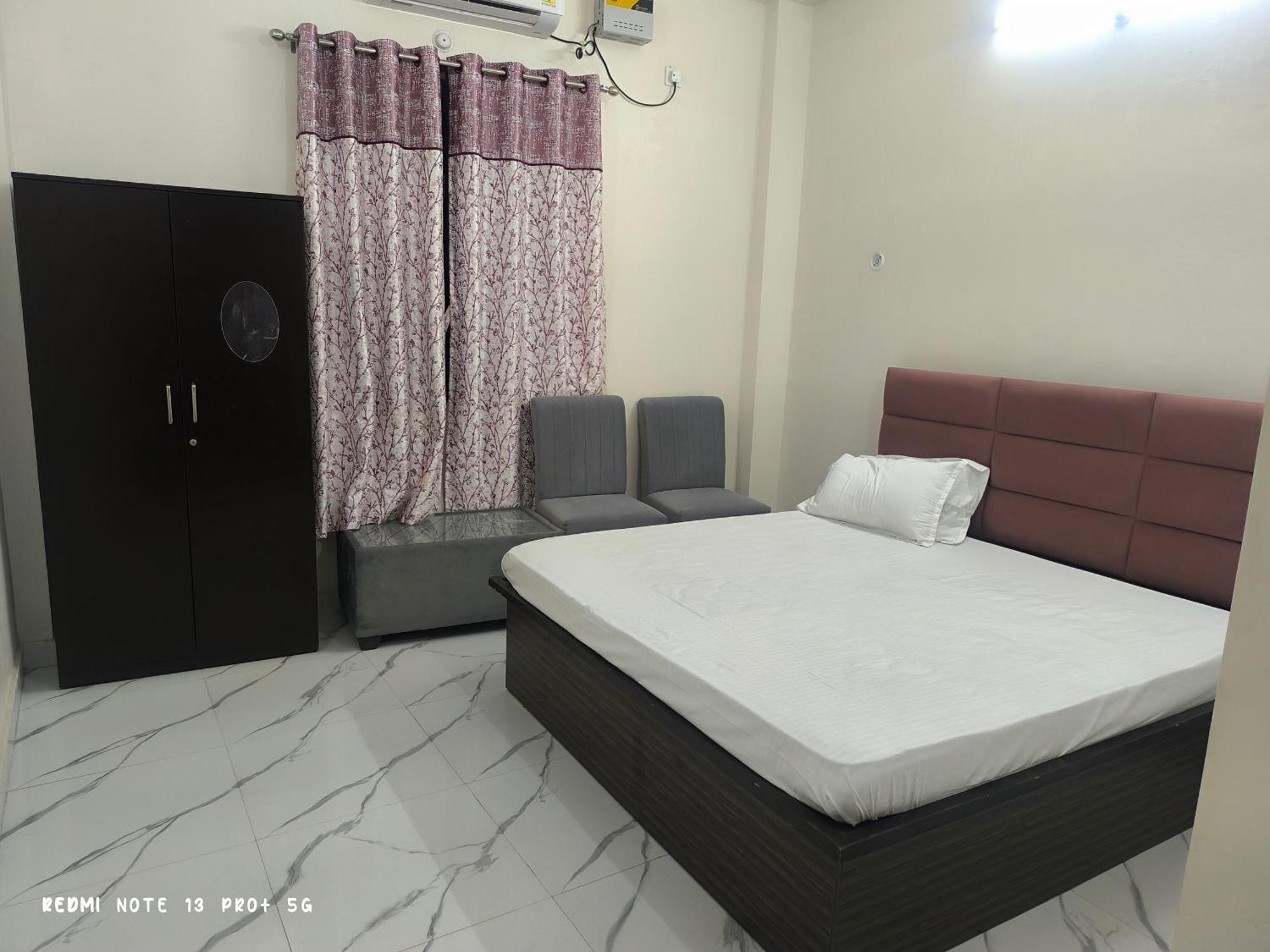 Guest house Asha Palace *