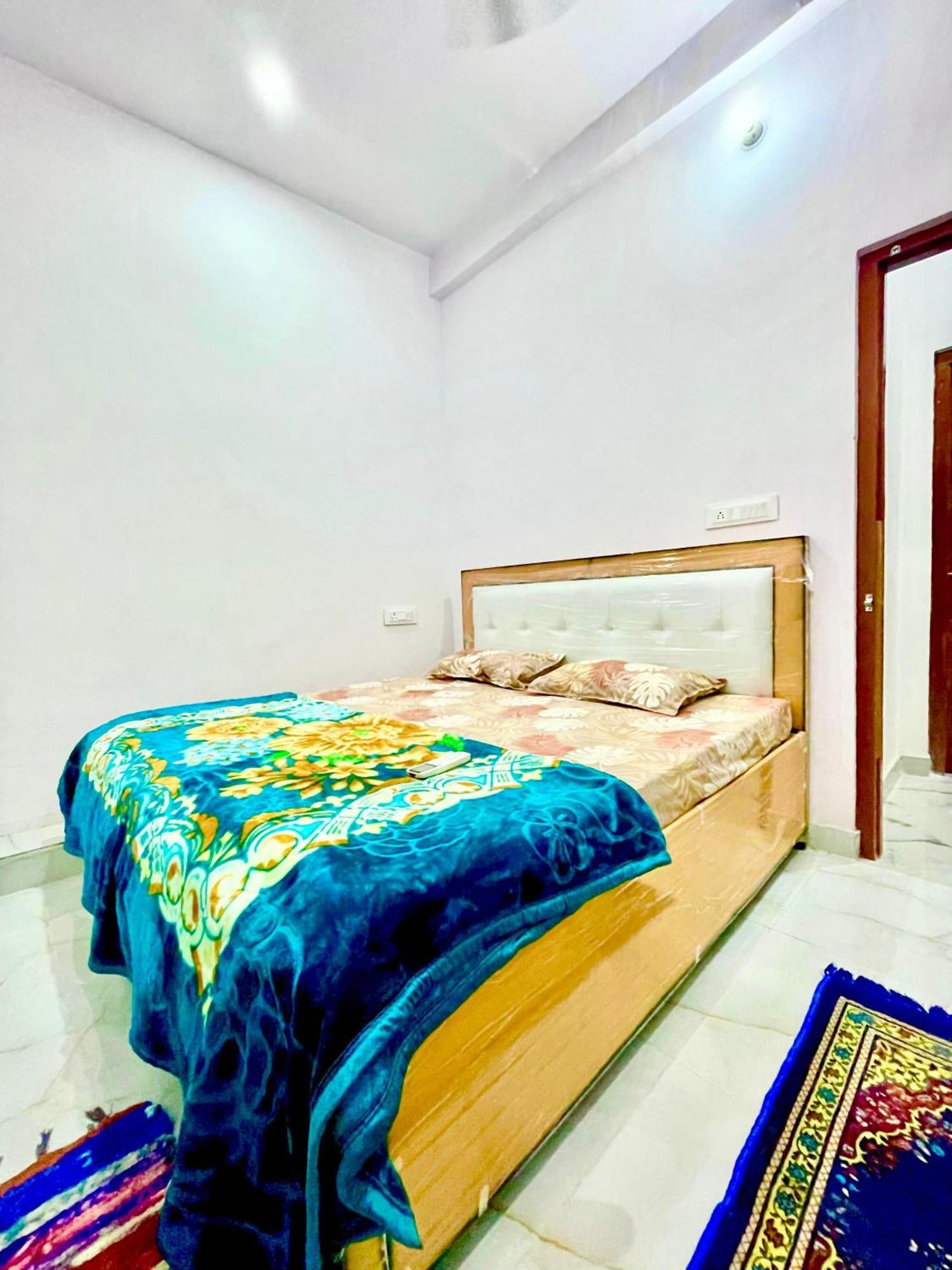 Hotel The Rama 2*