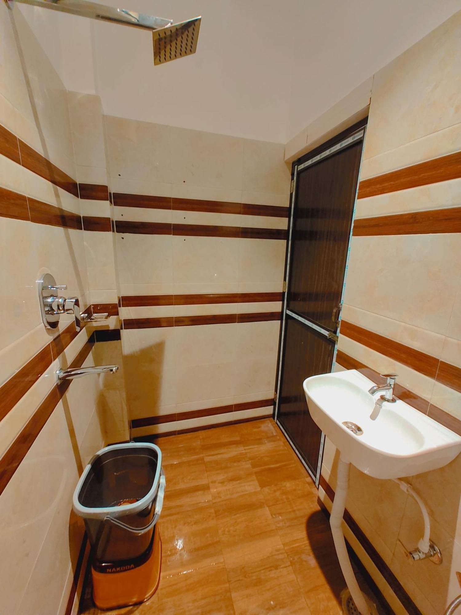 Hotel Ayodhya
