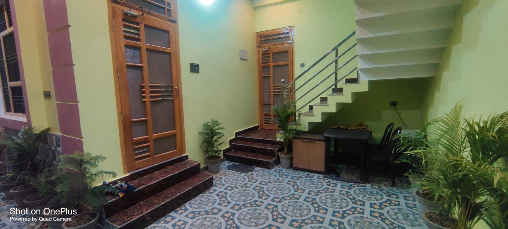 Apartment Shree Dham