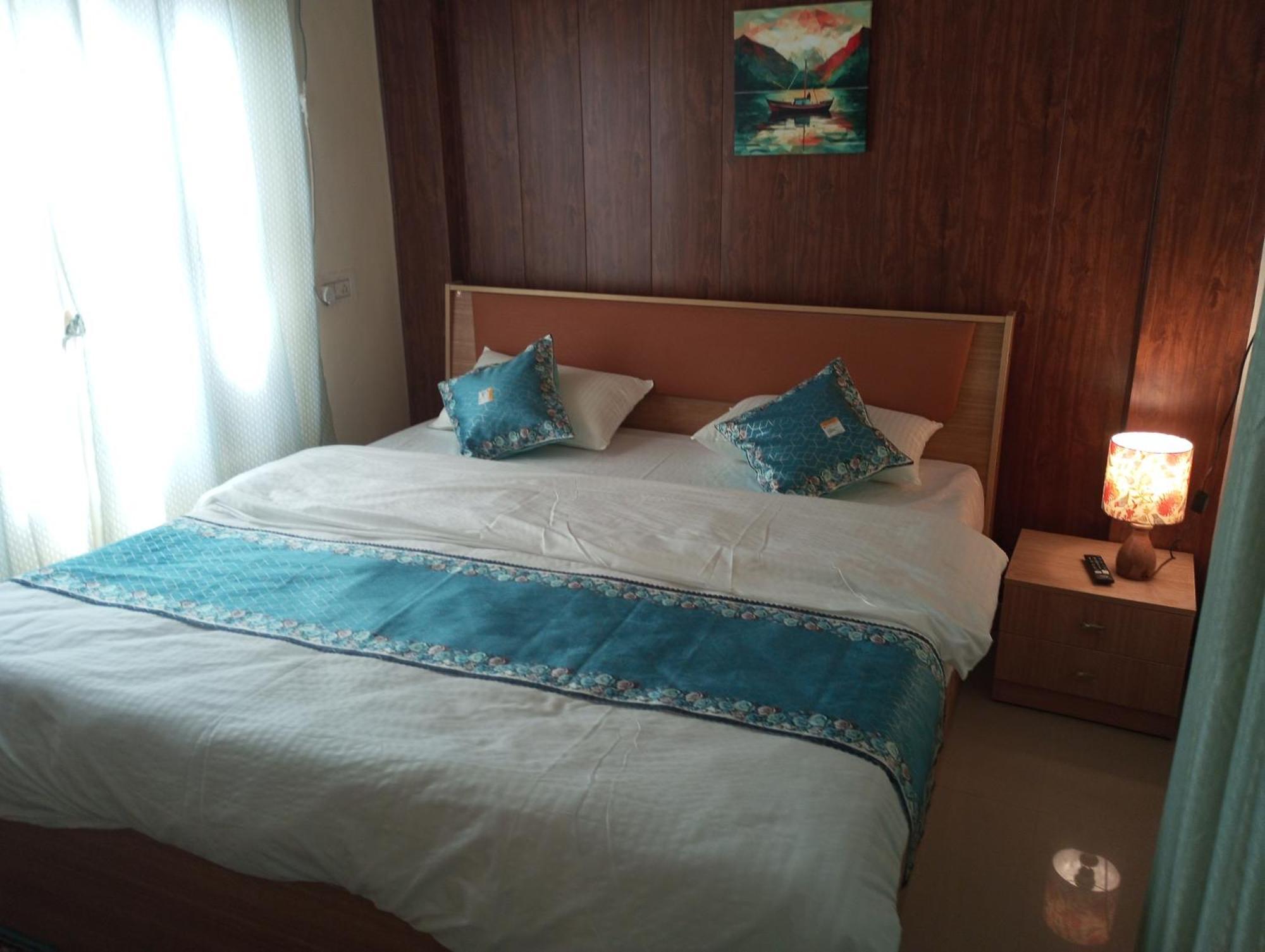 Cozy Nook - Nearest From Ram Mandir 1 Km Ayodhya