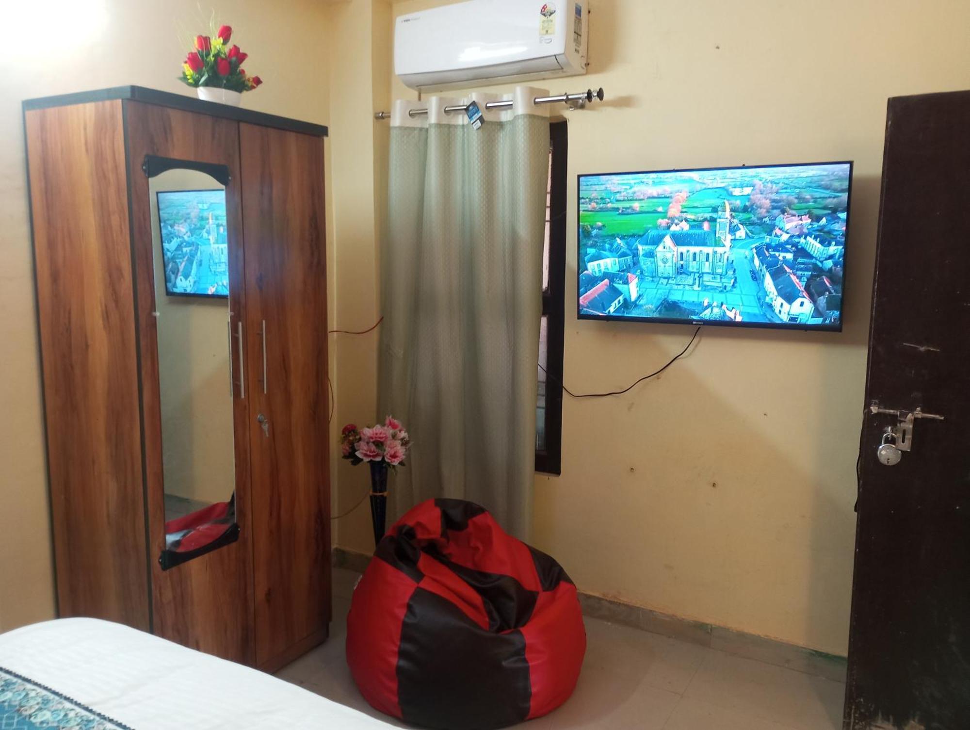 Villa Cozy Nook - Nearest From Ram Mandir 1 Km *