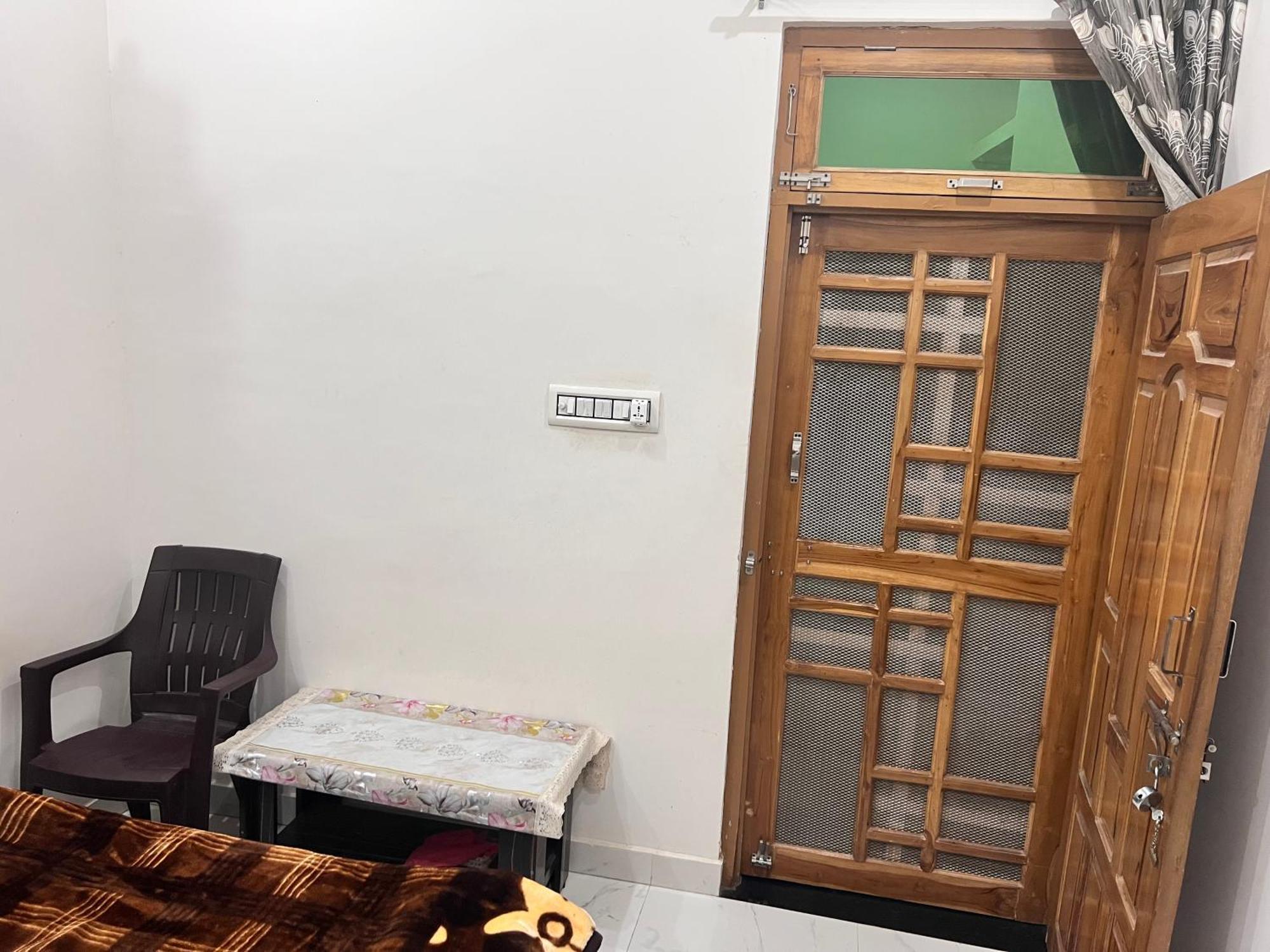 Homestay Pareek Homestay 1km From Ram Mandir *