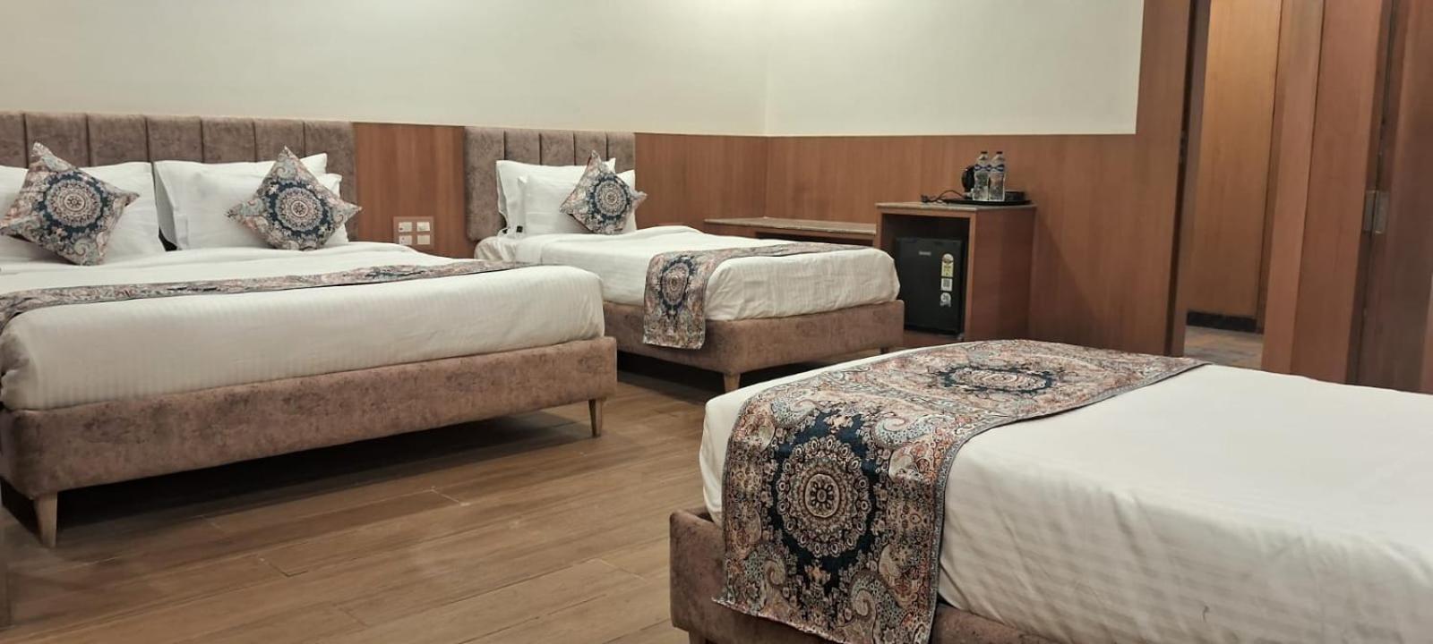 Hotel Padmshree Palace Ayodhya