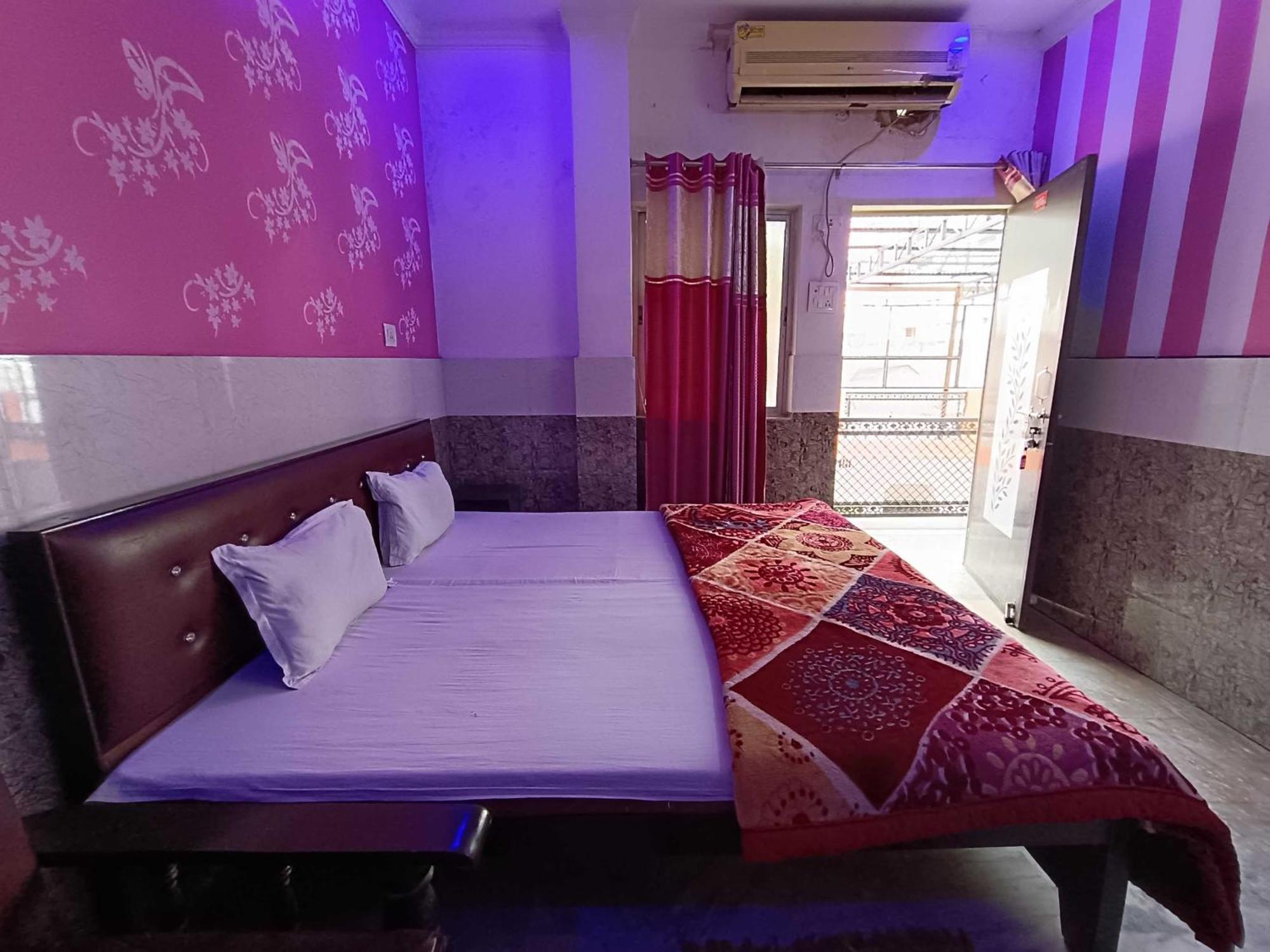 O Shri Hari Apartment Ayodhya