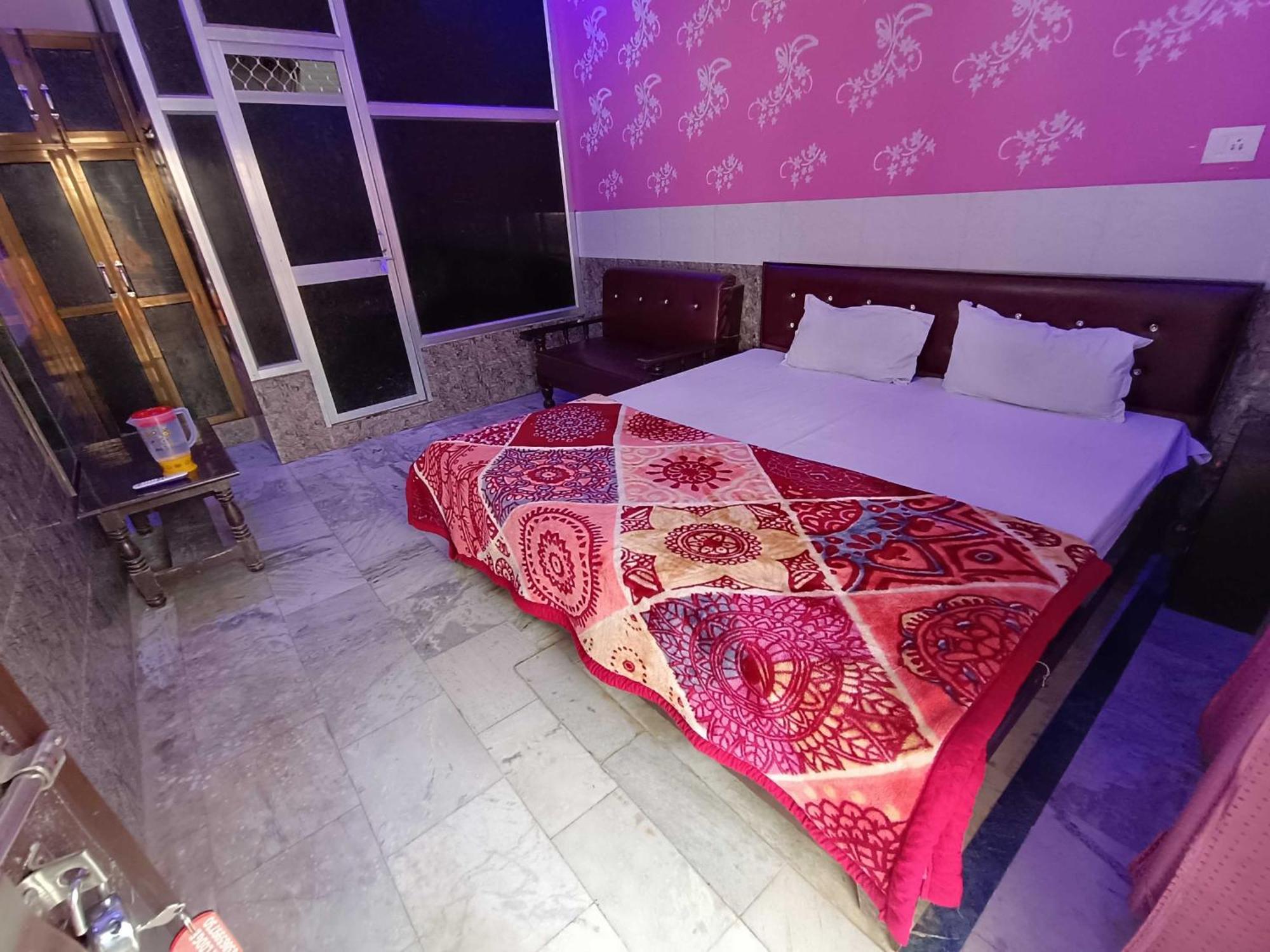 O Shri Hari Apartment