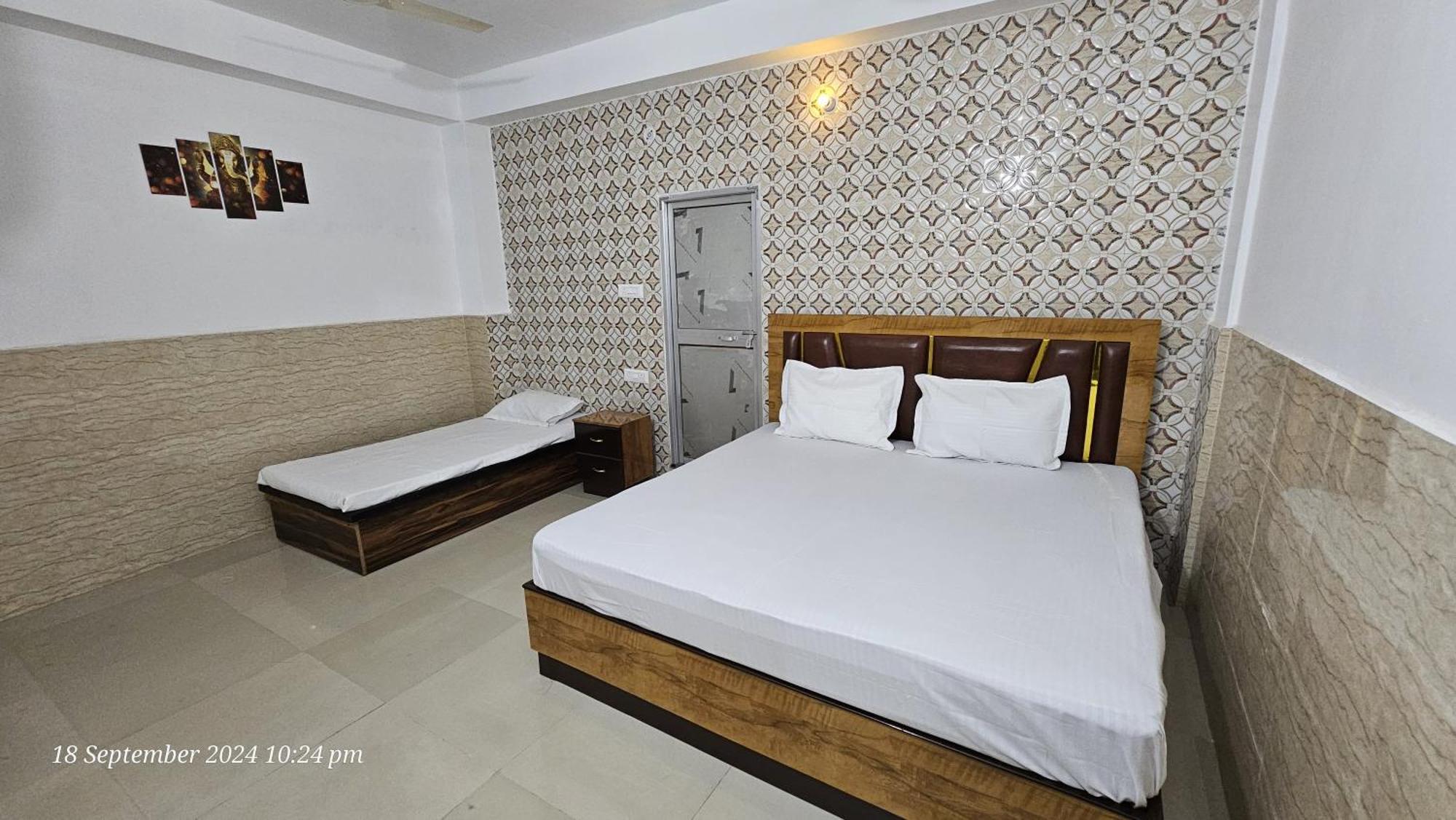 Guest house Saral Ayodhya