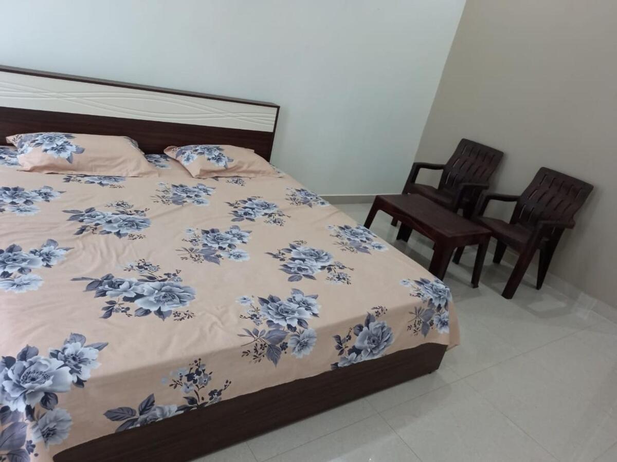 Paawan Palace Apartment
