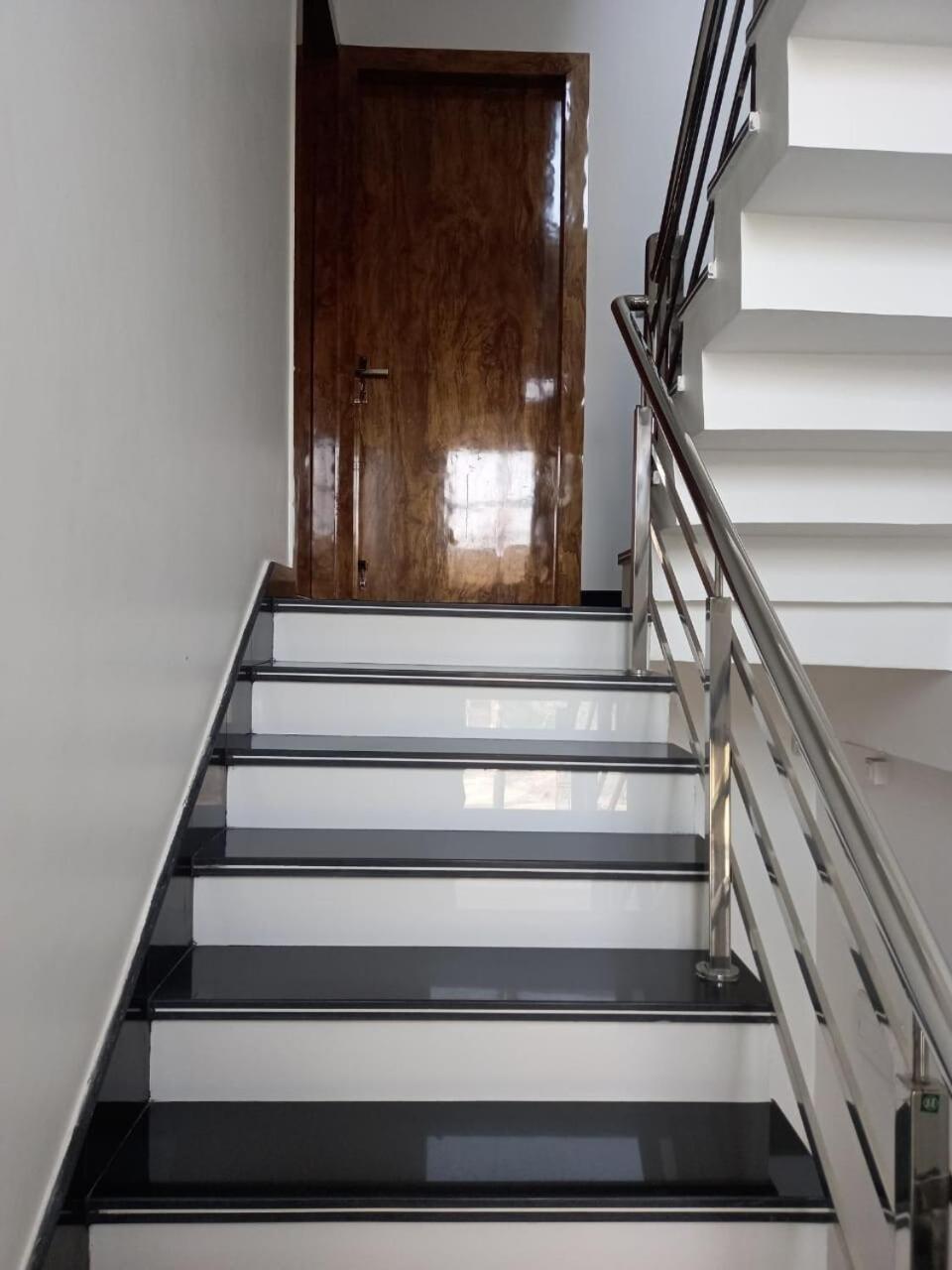 Apartment Paawan Palace *