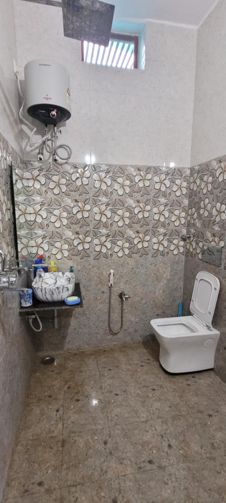 Away From For Families Apartment *