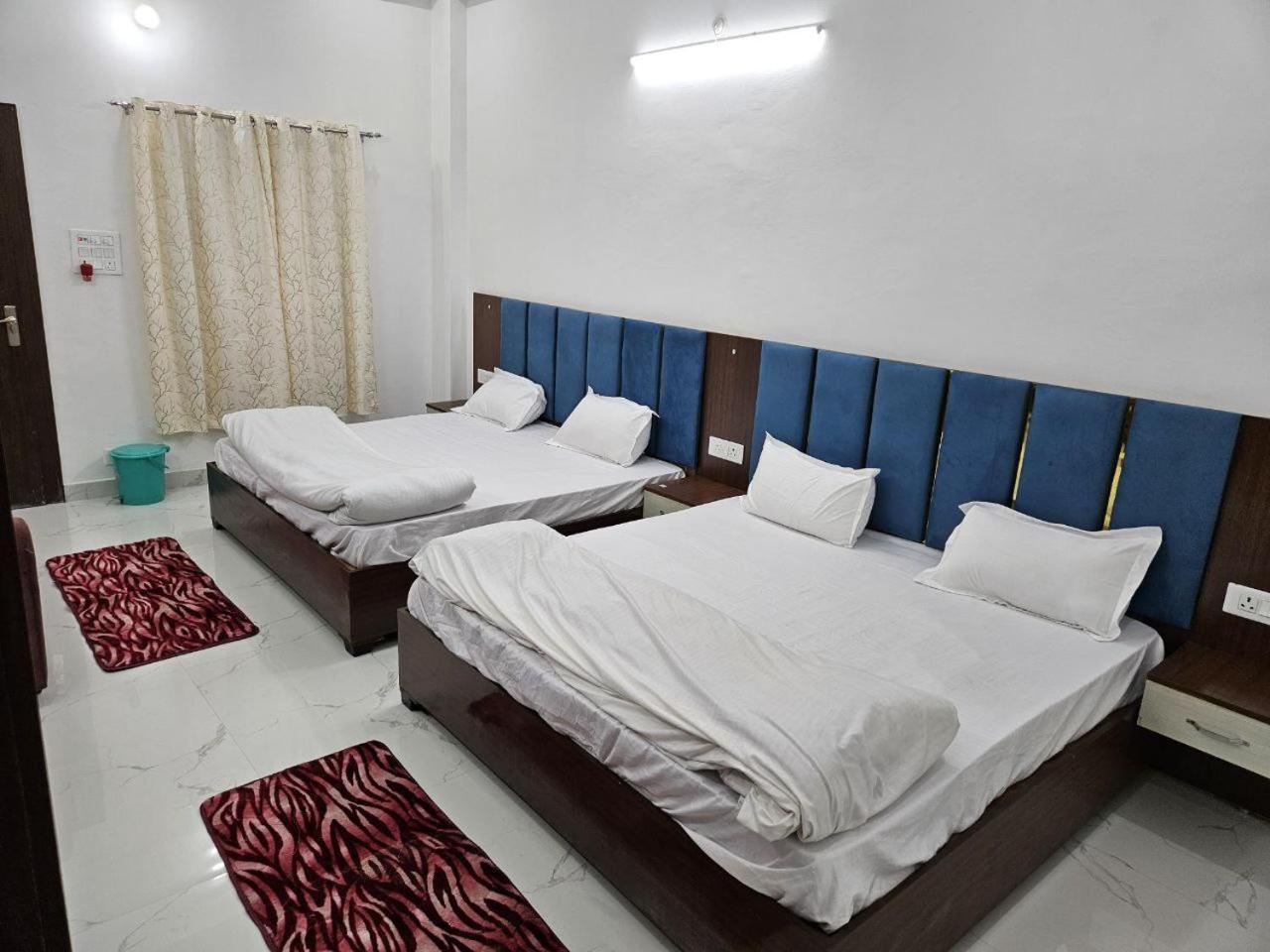 Kharari Hotel Ayodhya