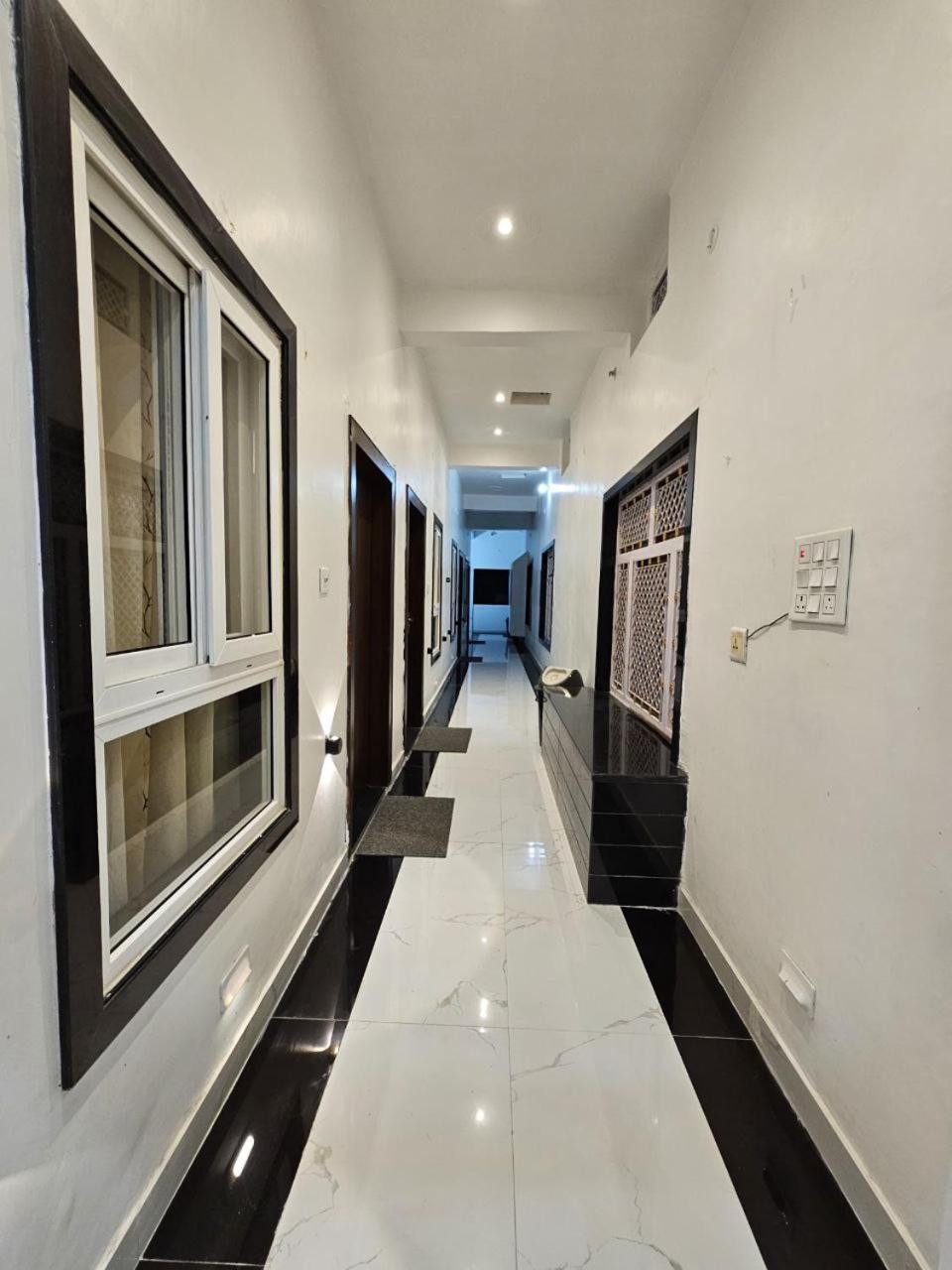 Kharari 4* Ayodhya